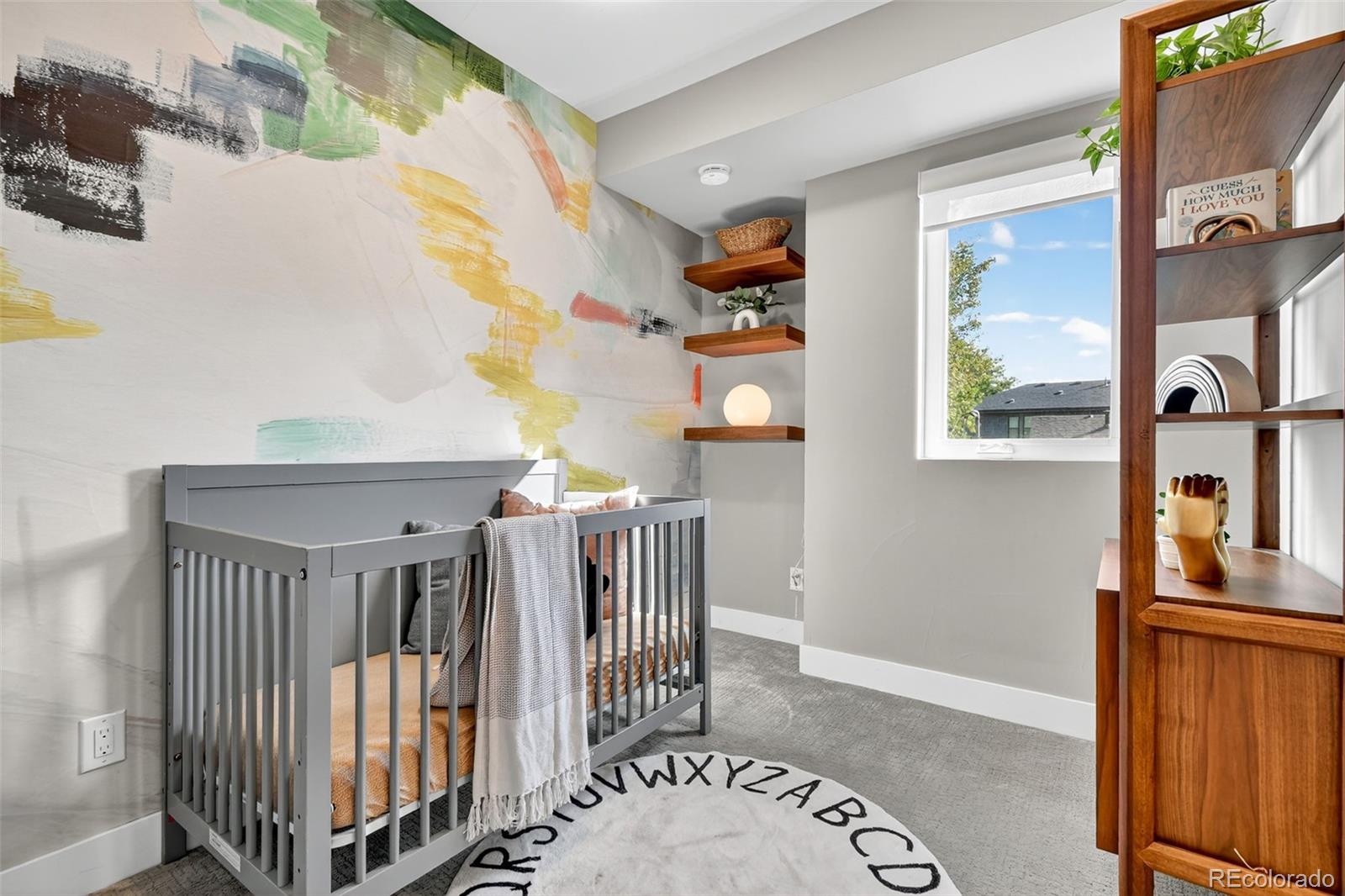 328 S Humboldt Street