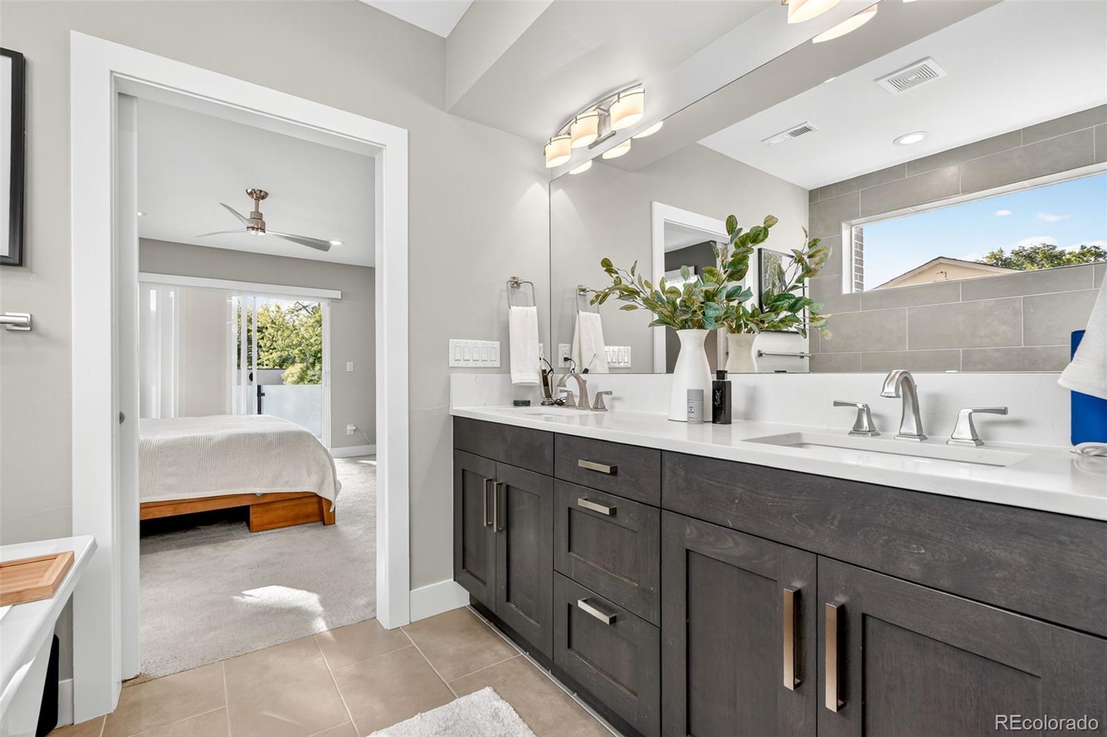 328 S Humboldt Street