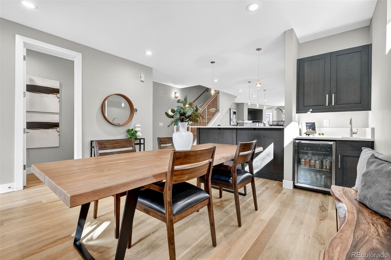 328 S Humboldt Street