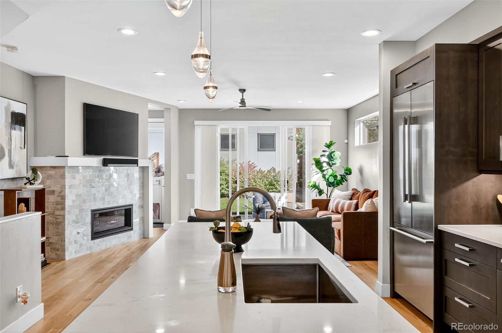 328 S Humboldt Street