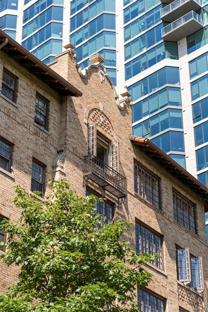 99 S Downing Street Unit: 607