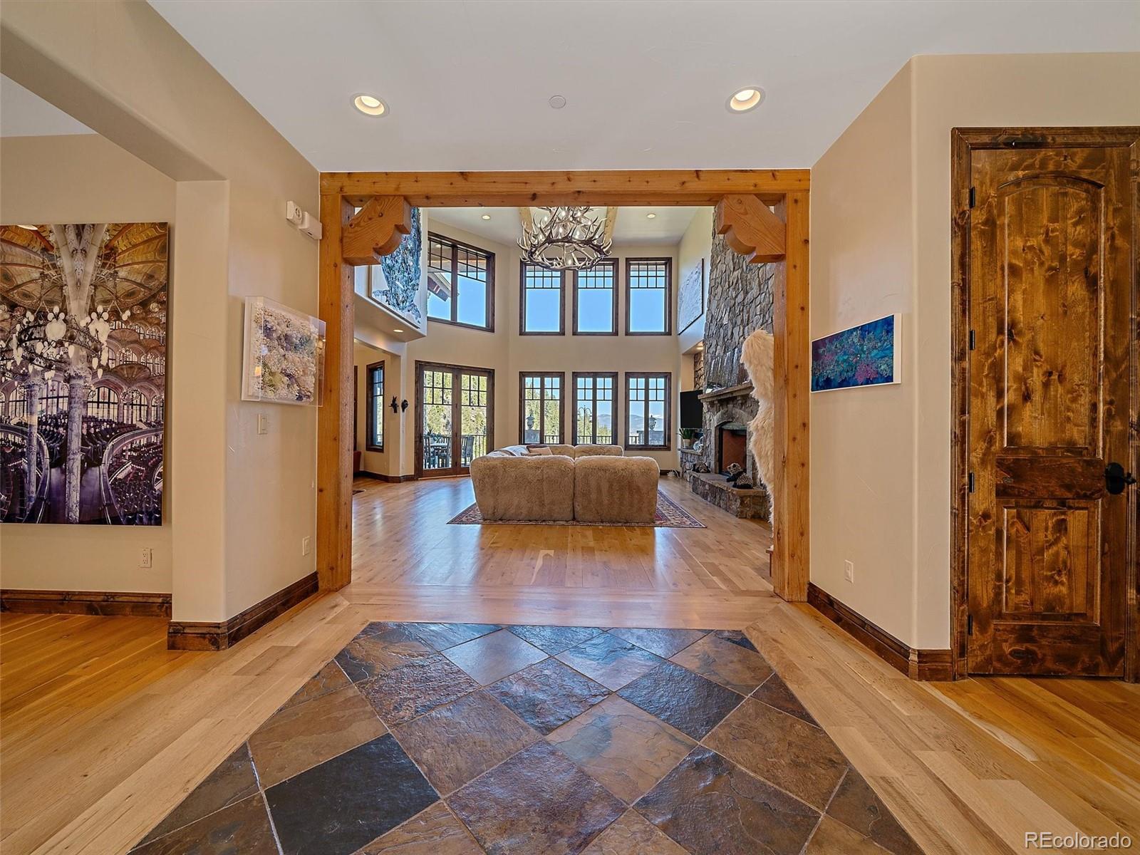 580 Packsaddle Trail