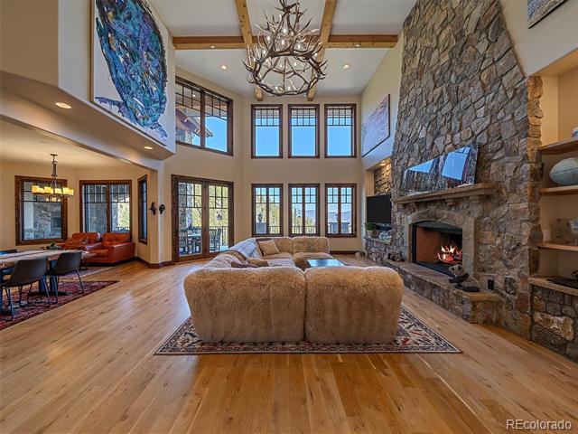 580 Packsaddle Trail