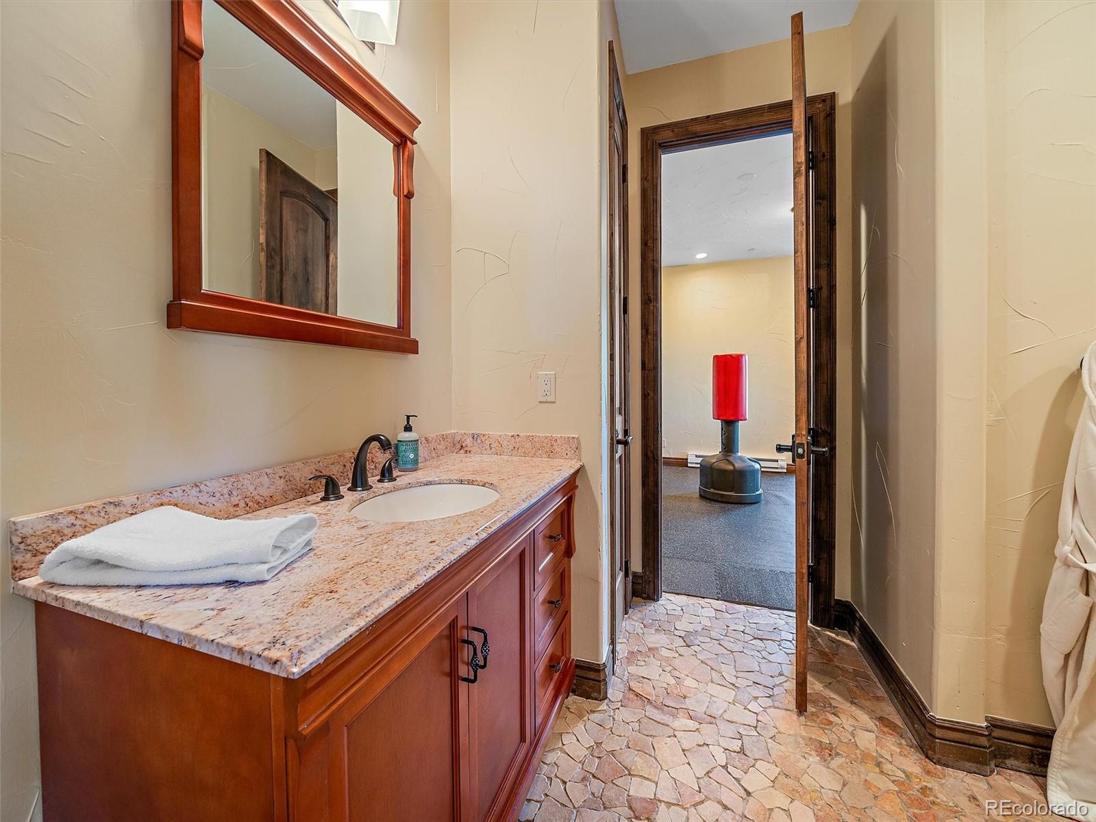 580 Packsaddle Trail
