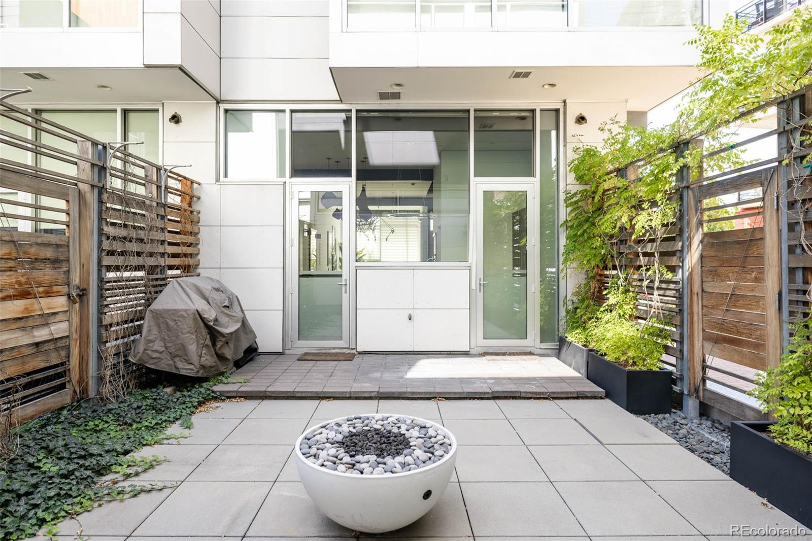 1467 Delgany Street Unit: #1-L