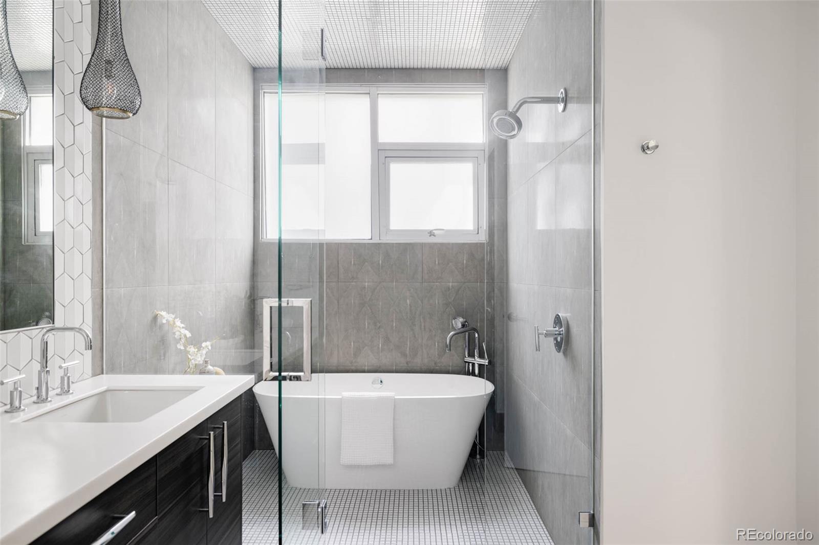 1467 Delgany Street Unit: #1-L