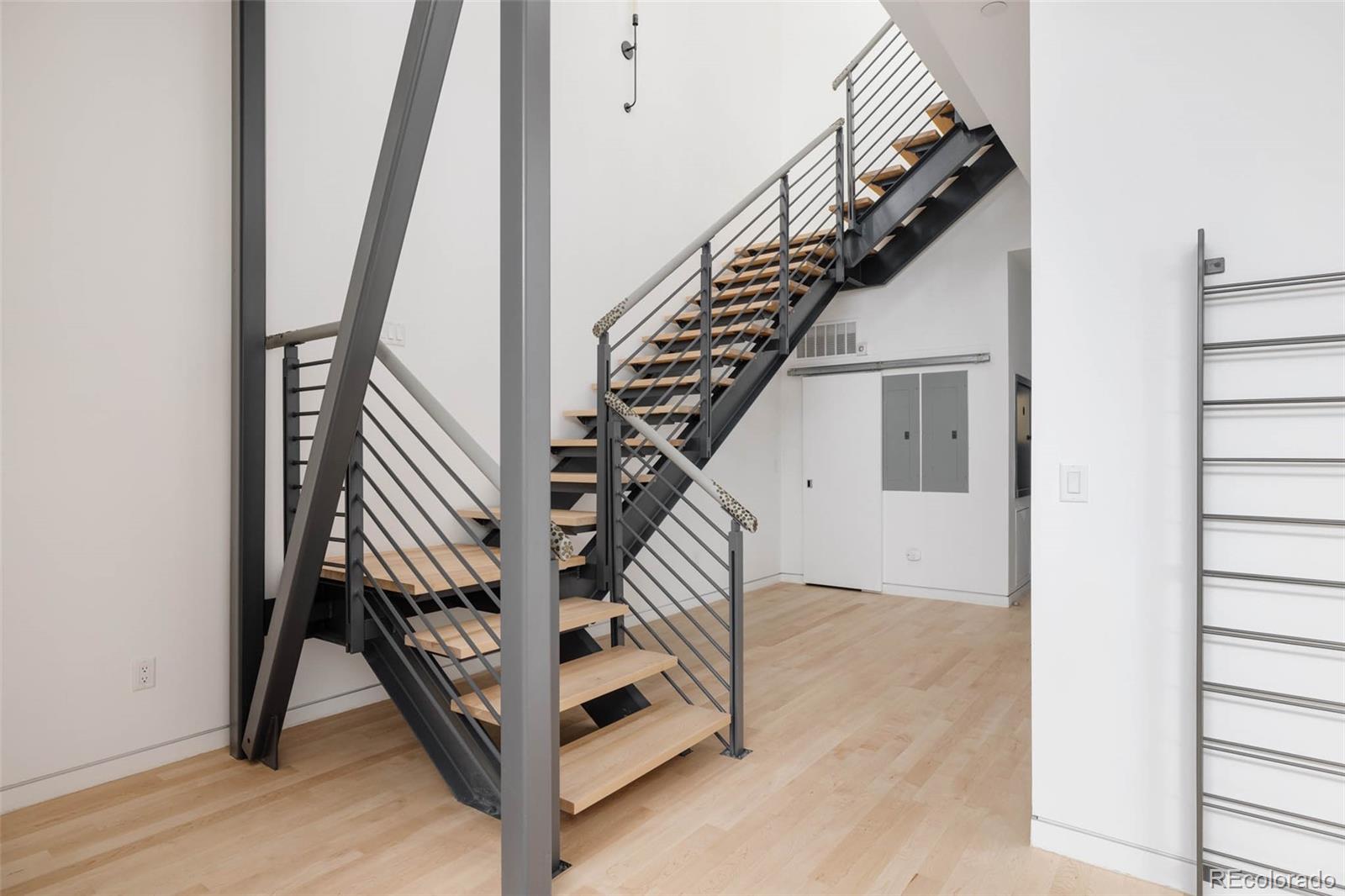 1467 Delgany Street Unit: #1-L