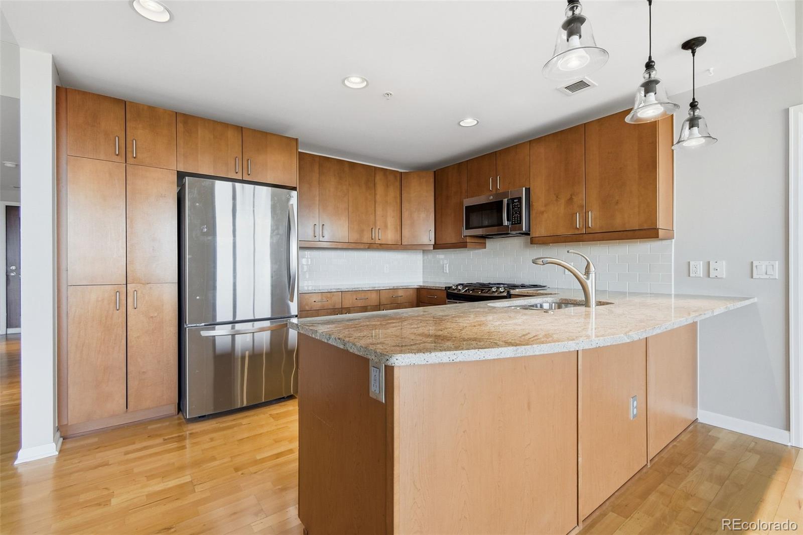 2990 E 17th Avenue Unit: 806