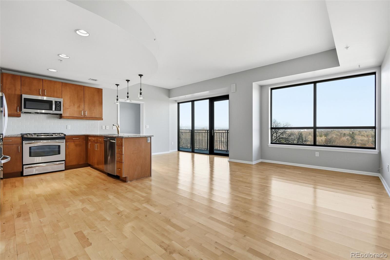 2990 E 17th Avenue Unit: 806