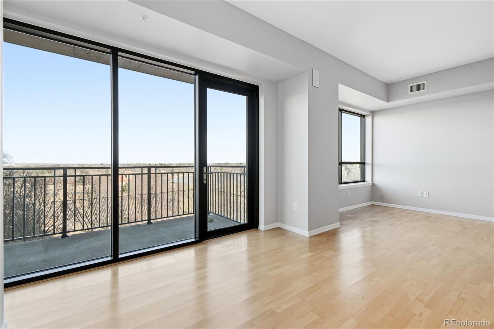 2990 E 17th Avenue Unit: 806