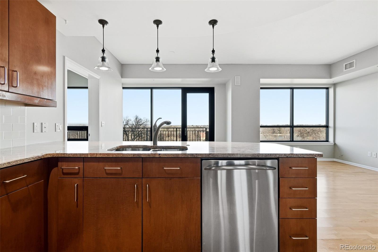 2990 E 17th Avenue Unit: 806