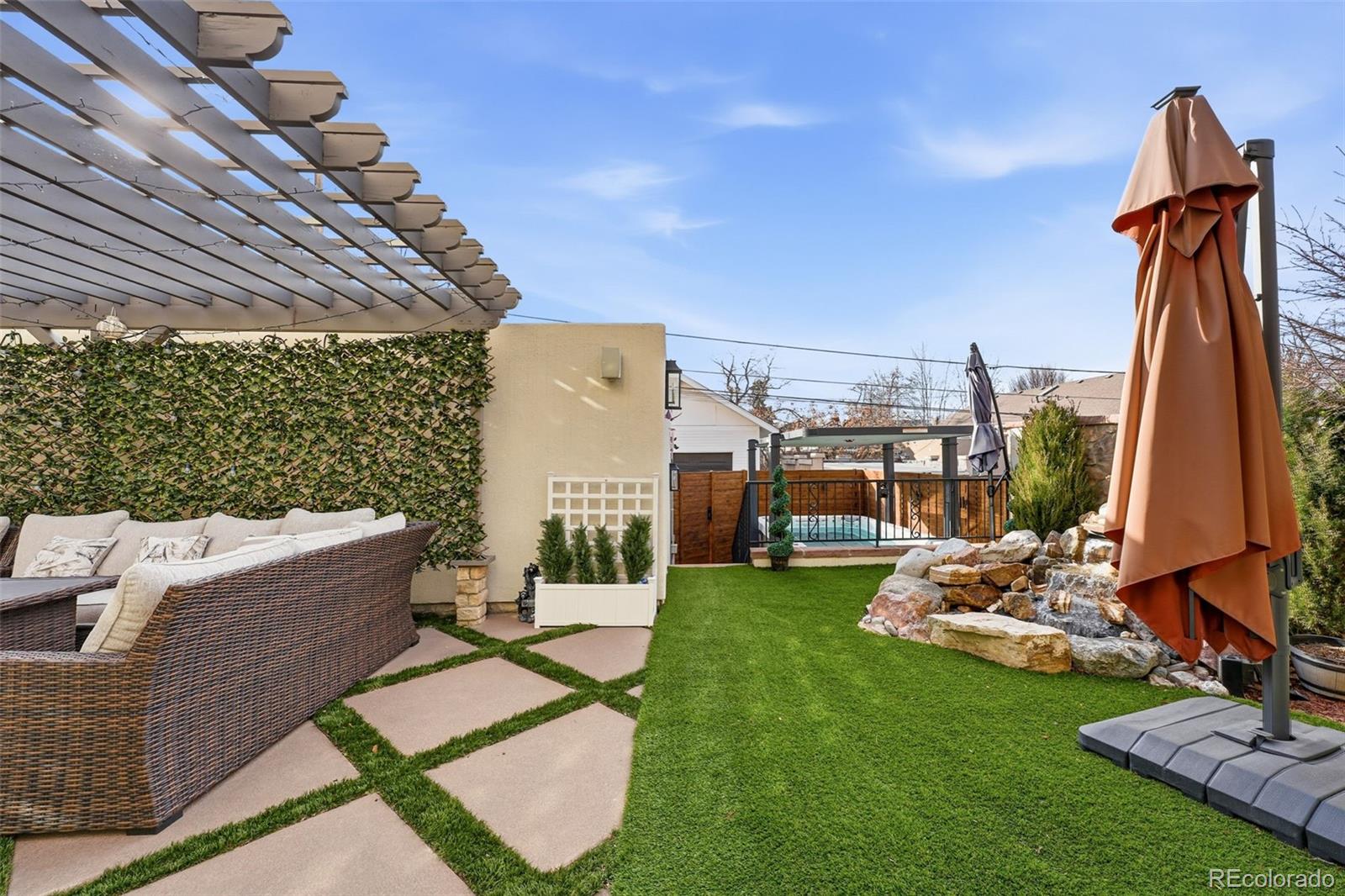 525 S Downing Street