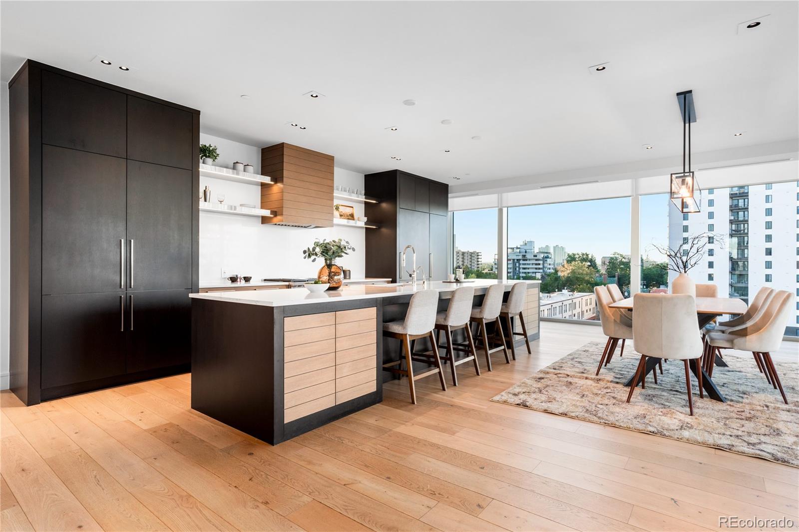 900 N Pennsylvania Street Unit: 600