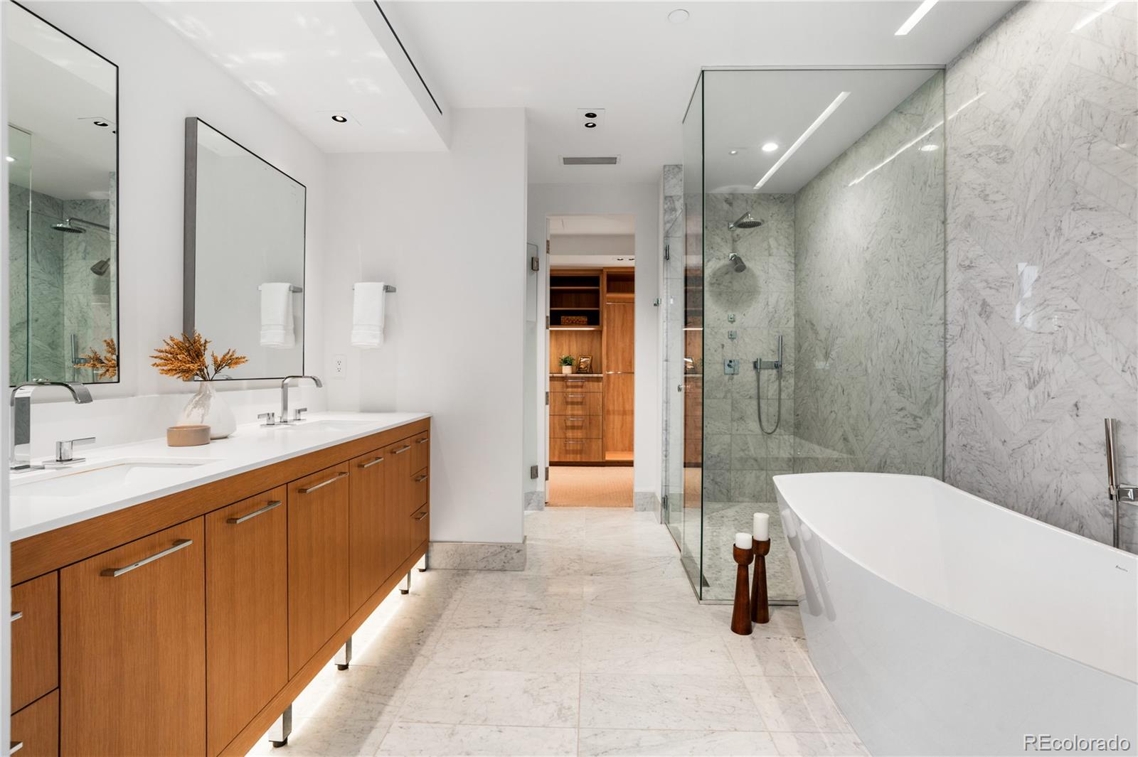 900 N Pennsylvania Street Unit: 600