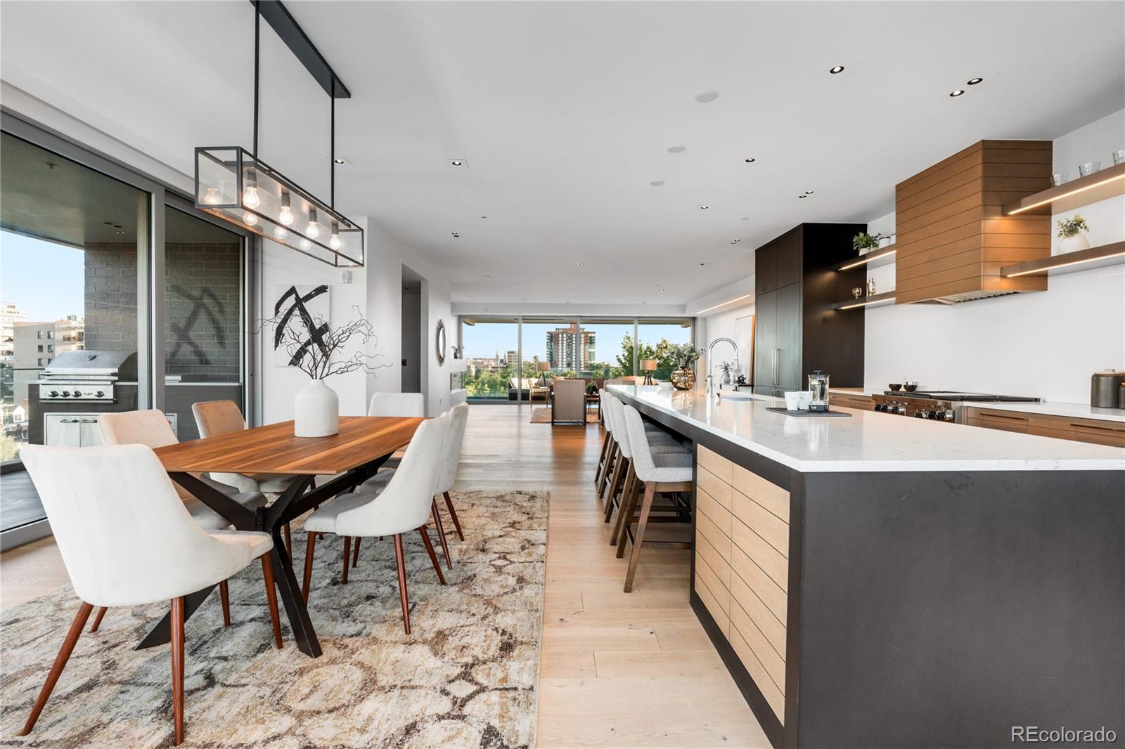 900 N Pennsylvania Street Unit: 600