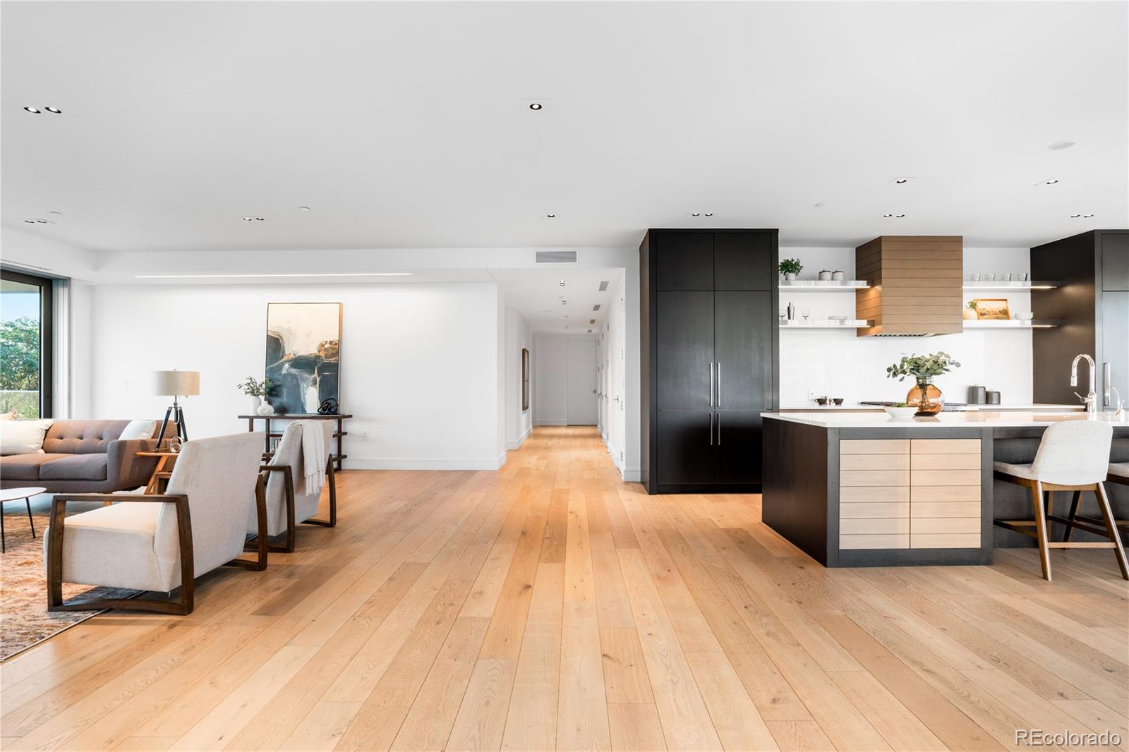900 N Pennsylvania Street Unit: 600