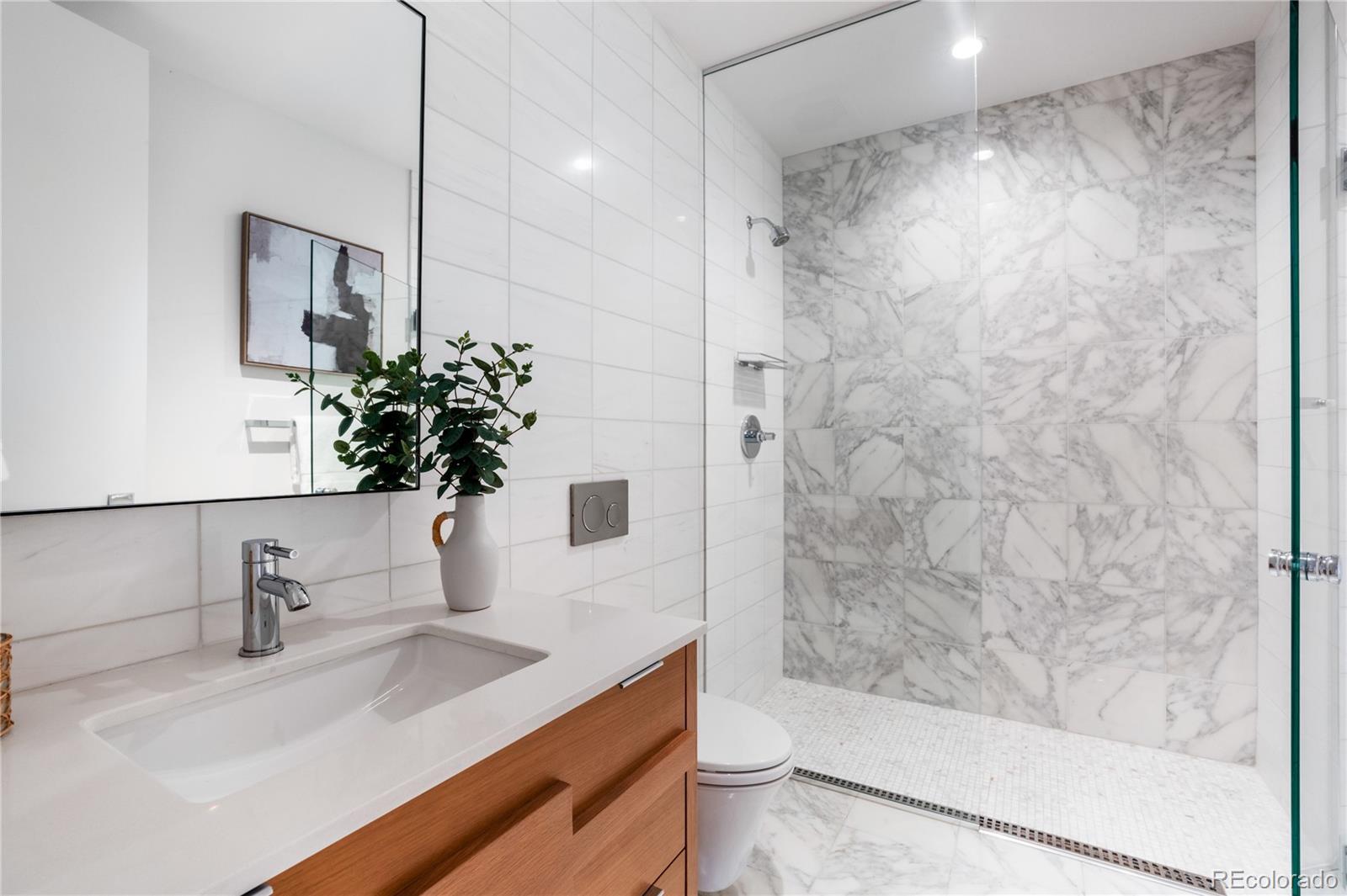900 N Pennsylvania Street Unit: 600