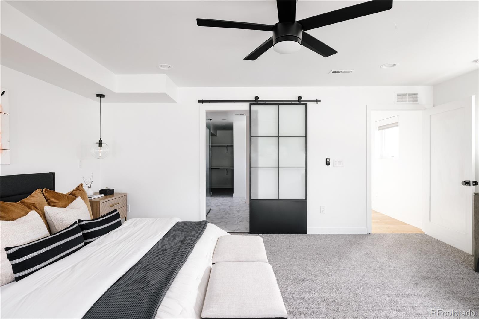 3617 Mariposa Street