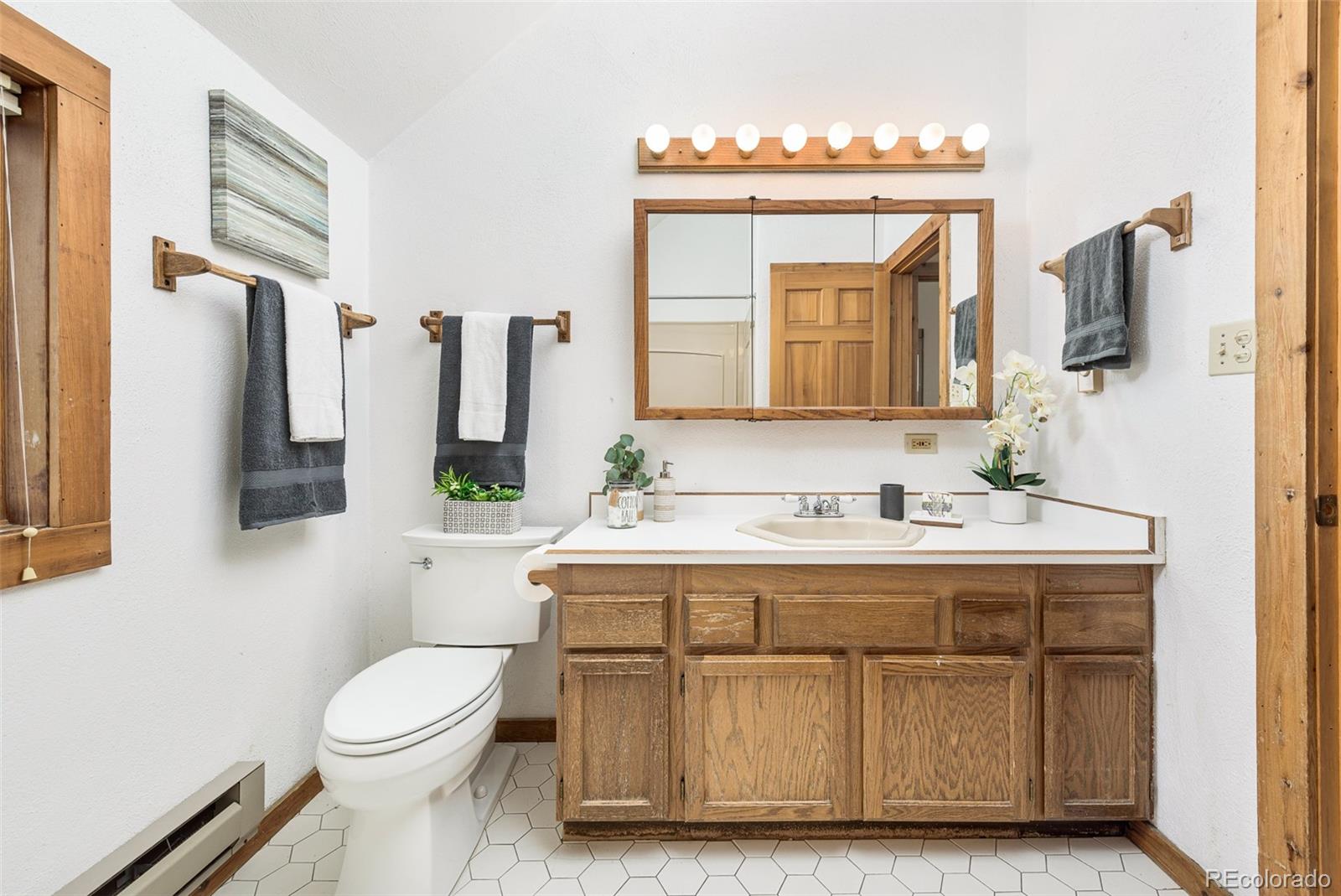 24897 Richmond Hill Road