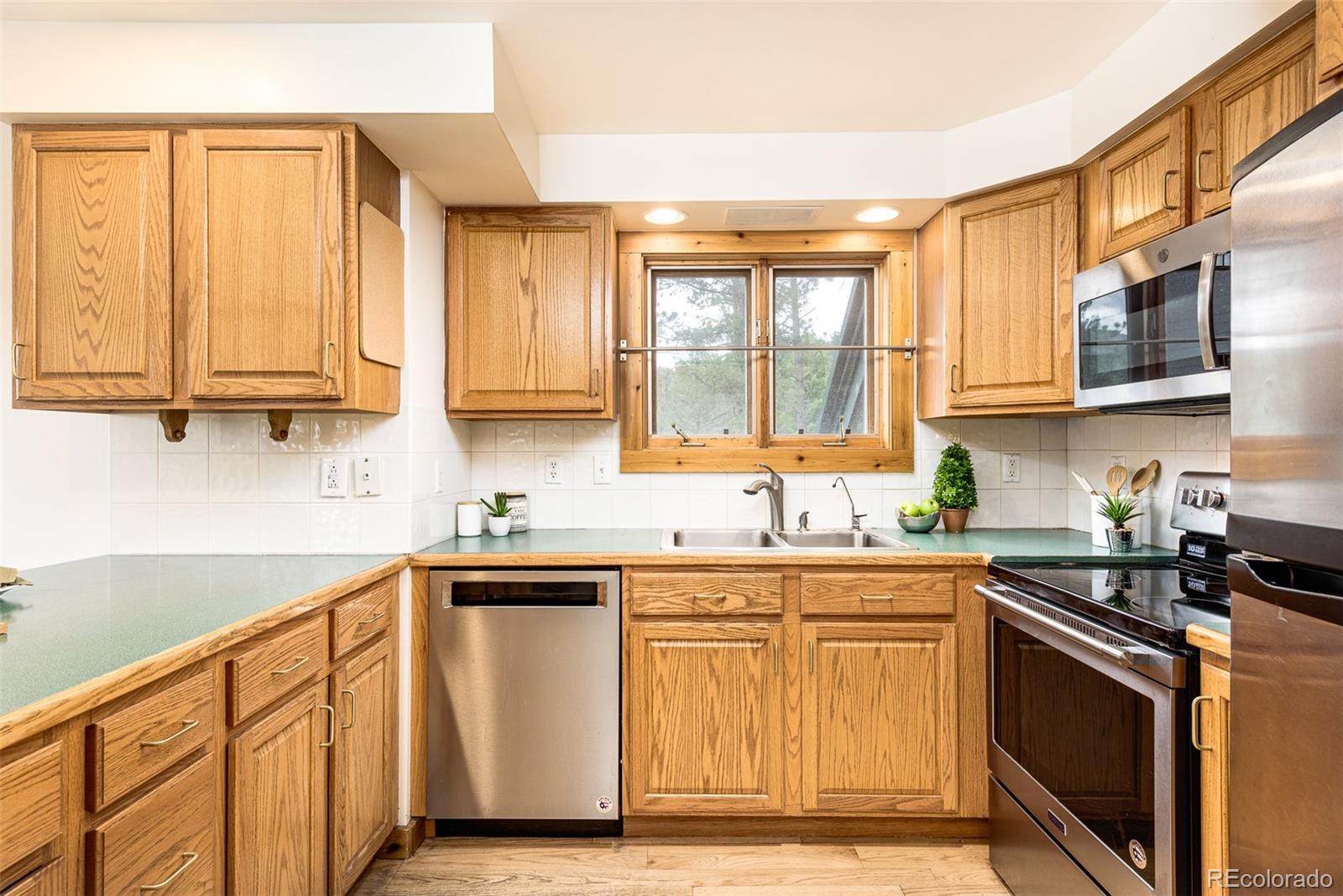 24897 Richmond Hill Road