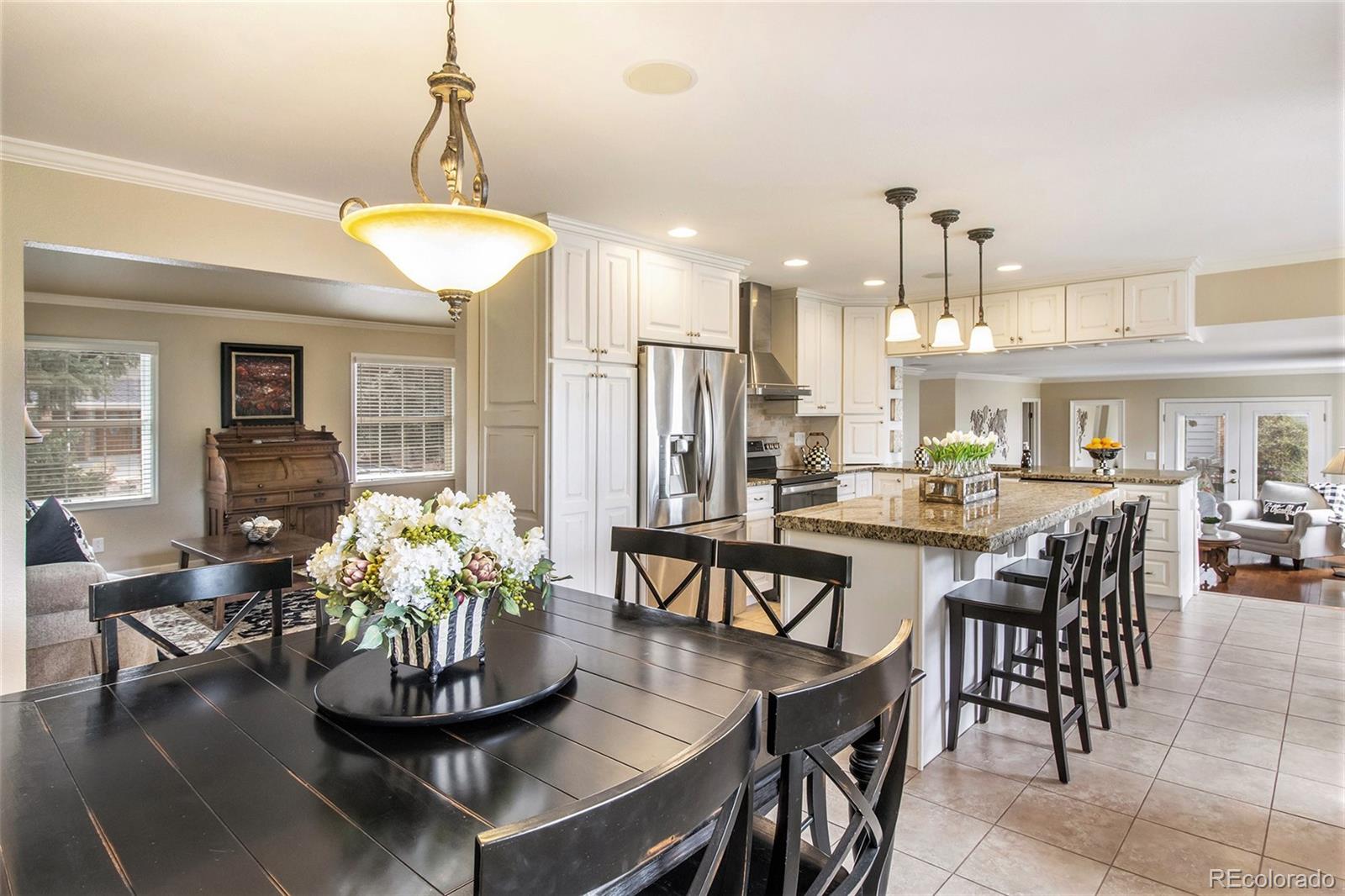 7035 S Magnolia Circle