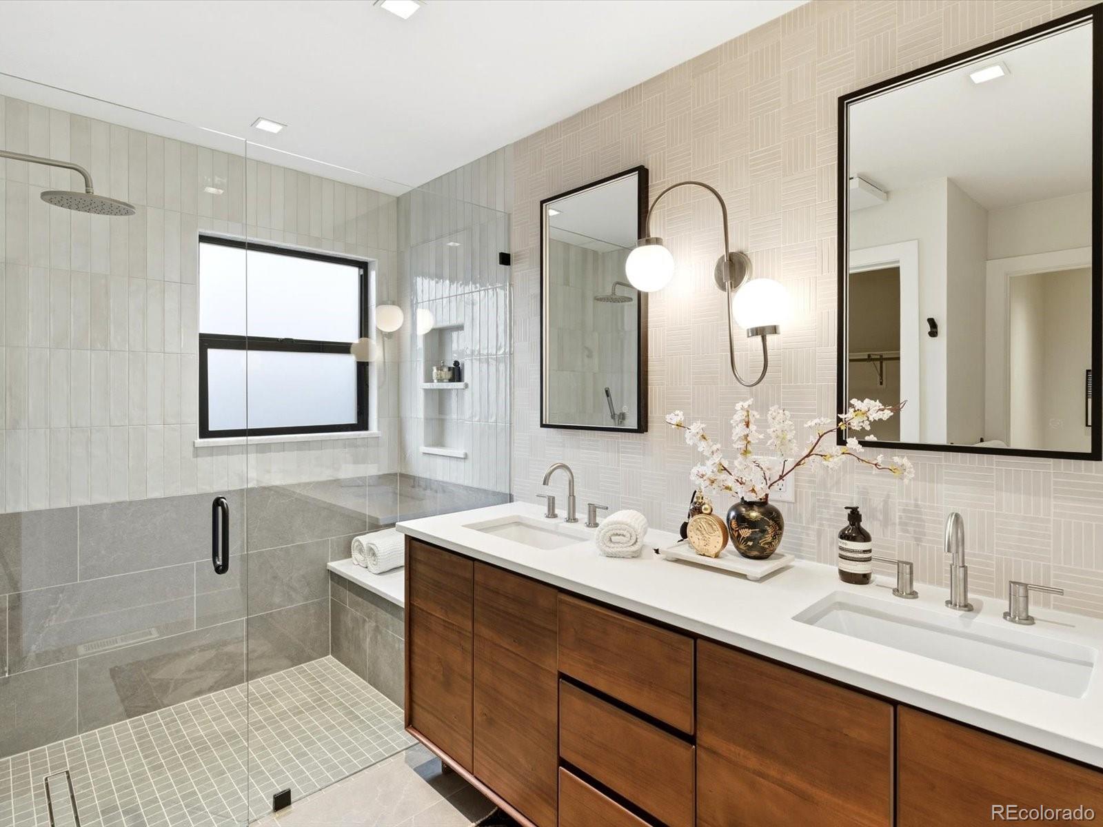 270 S Krameria Street