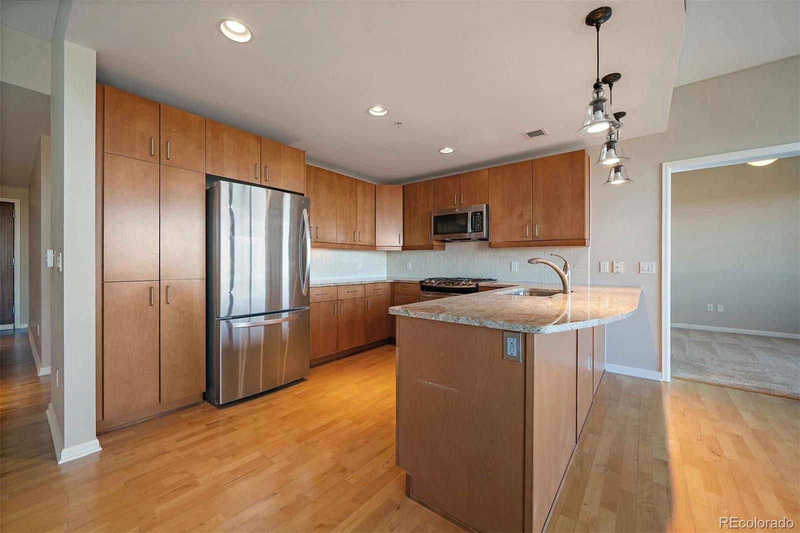 2990 E 17th Avenue Unit: 806