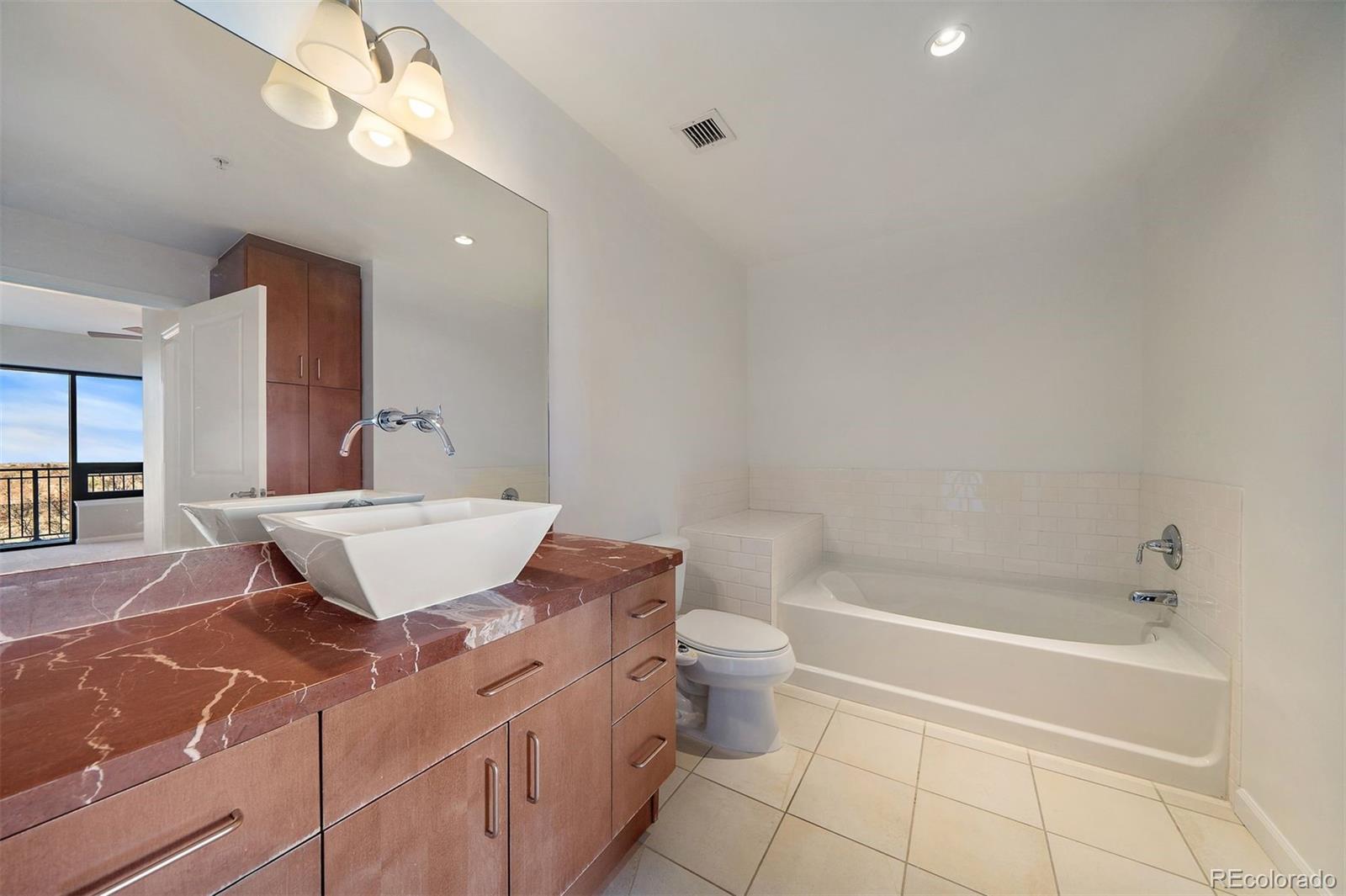 2990 E 17th Avenue Unit: 806