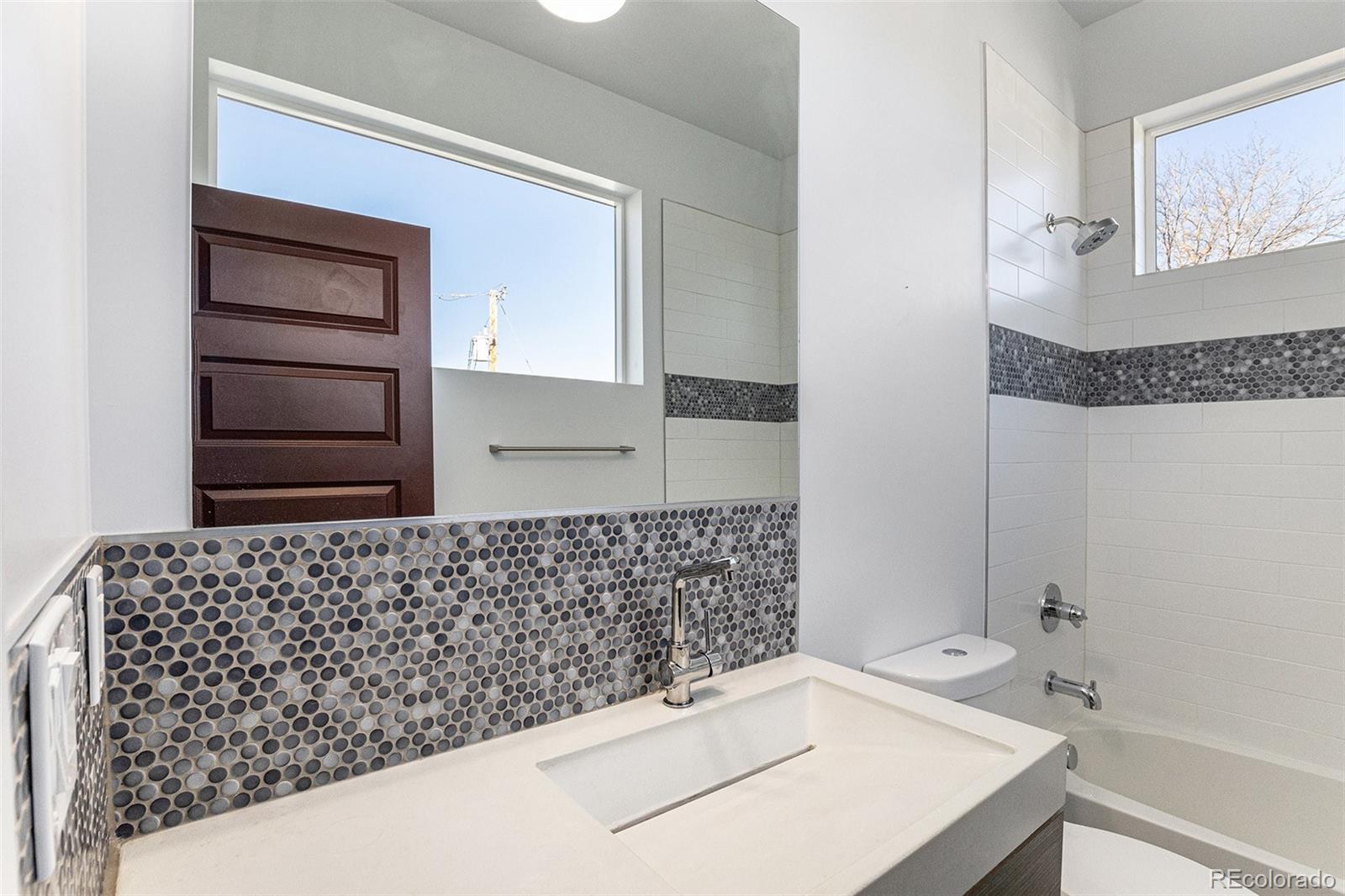 3815 W Alice Place