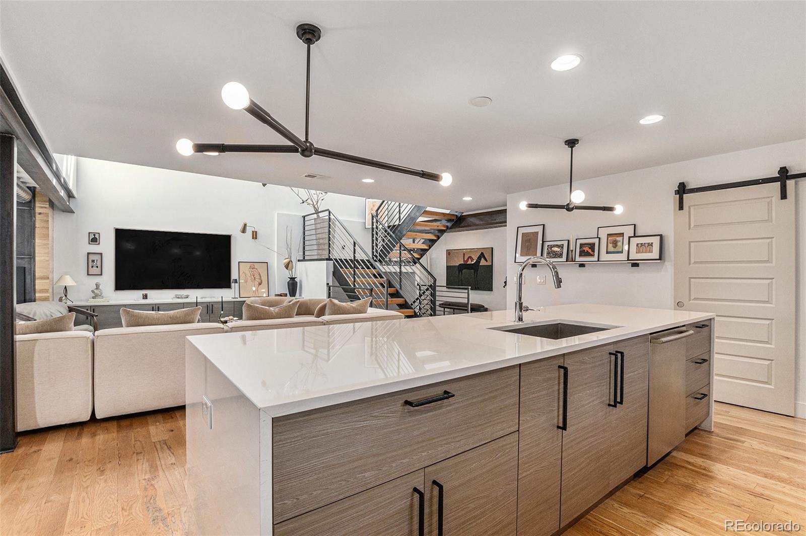 3815 W Alice Place