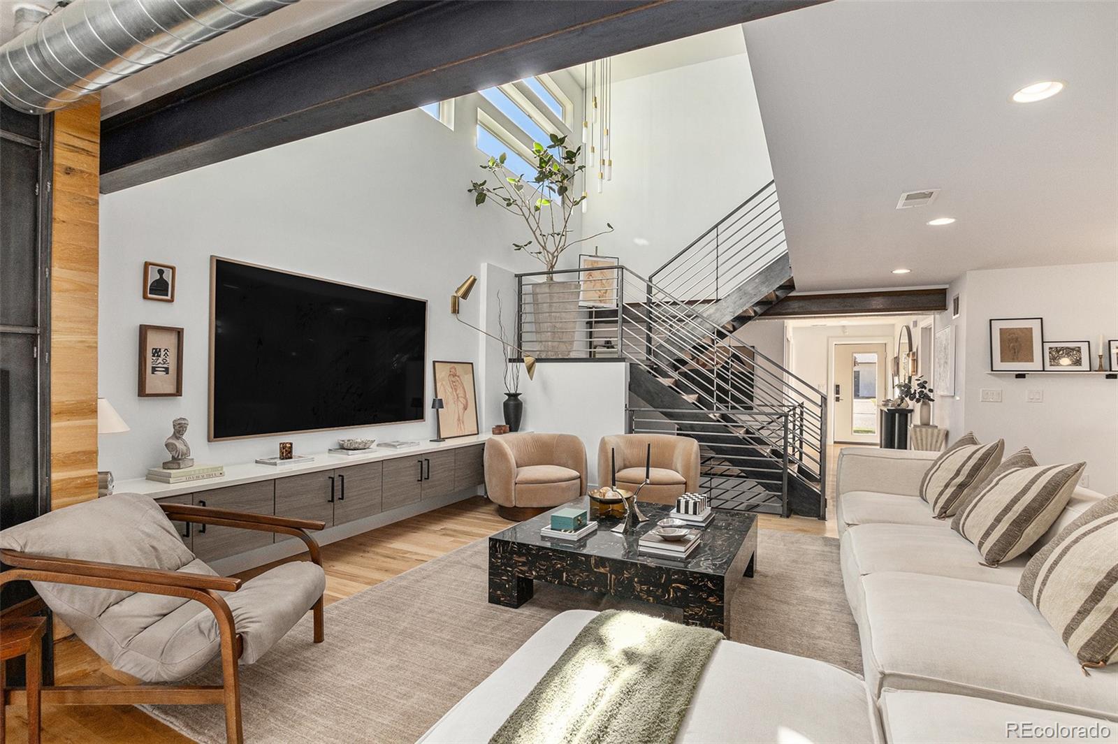 3815 W Alice Place