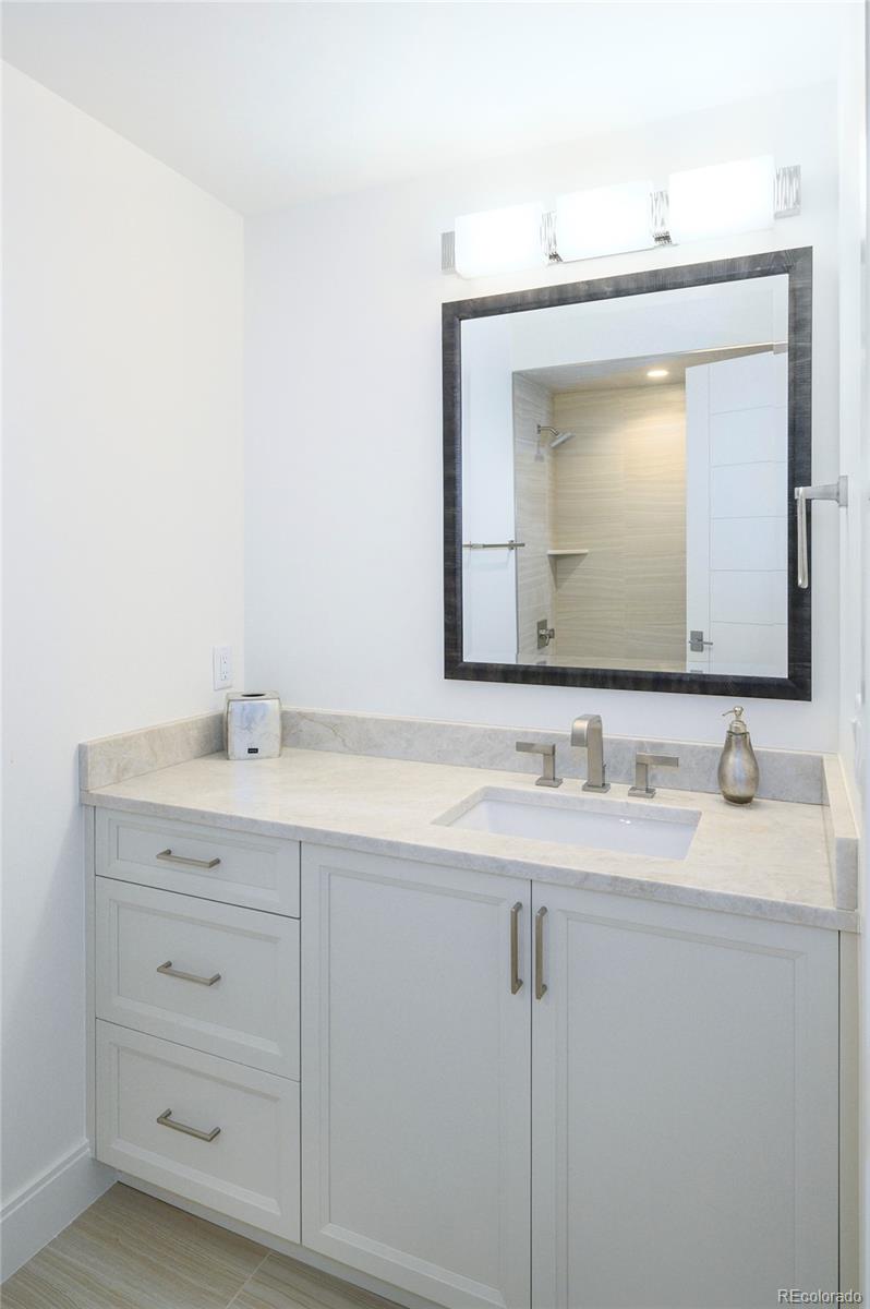 525 Columbine Street