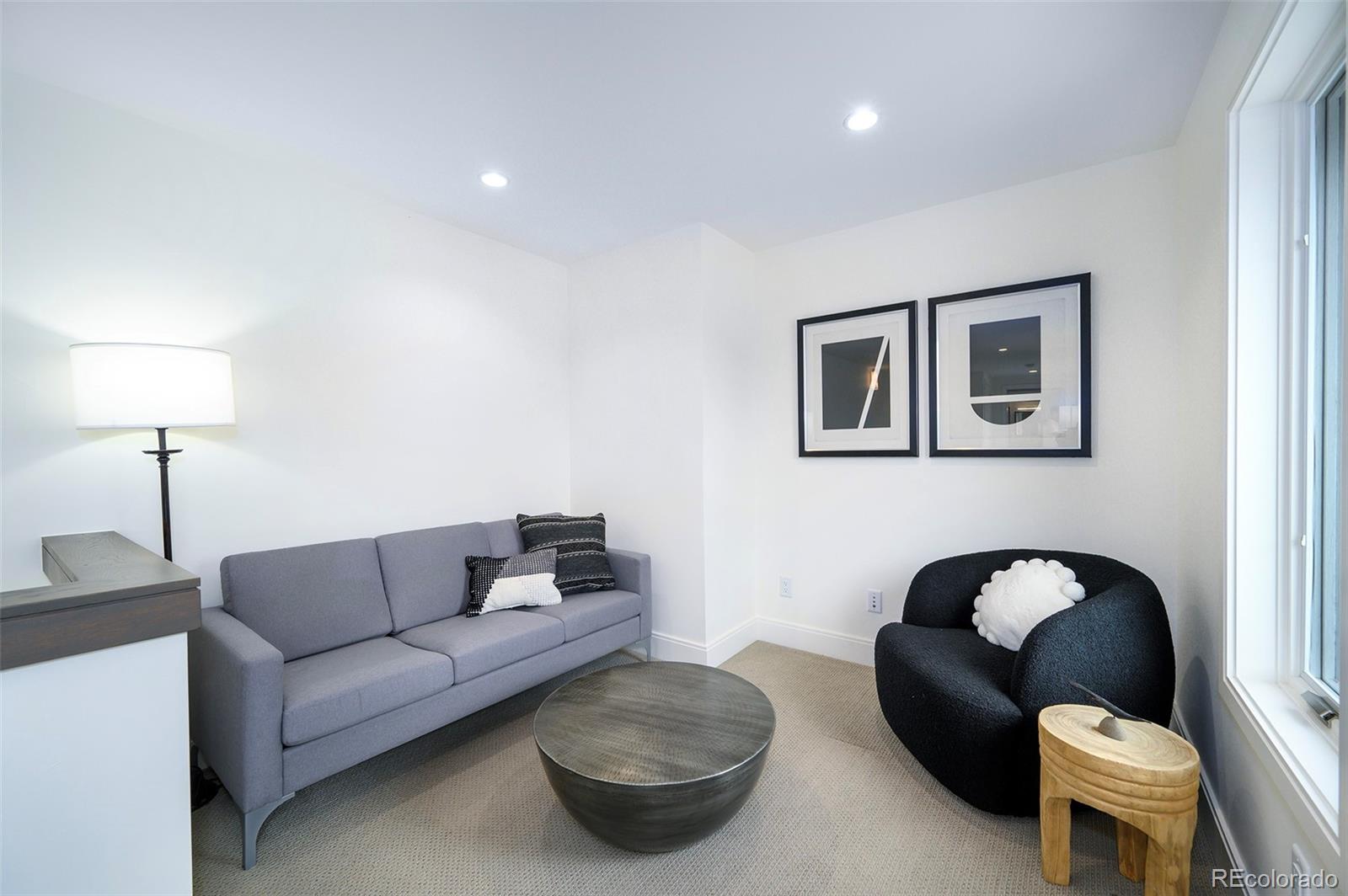 525 Columbine Street