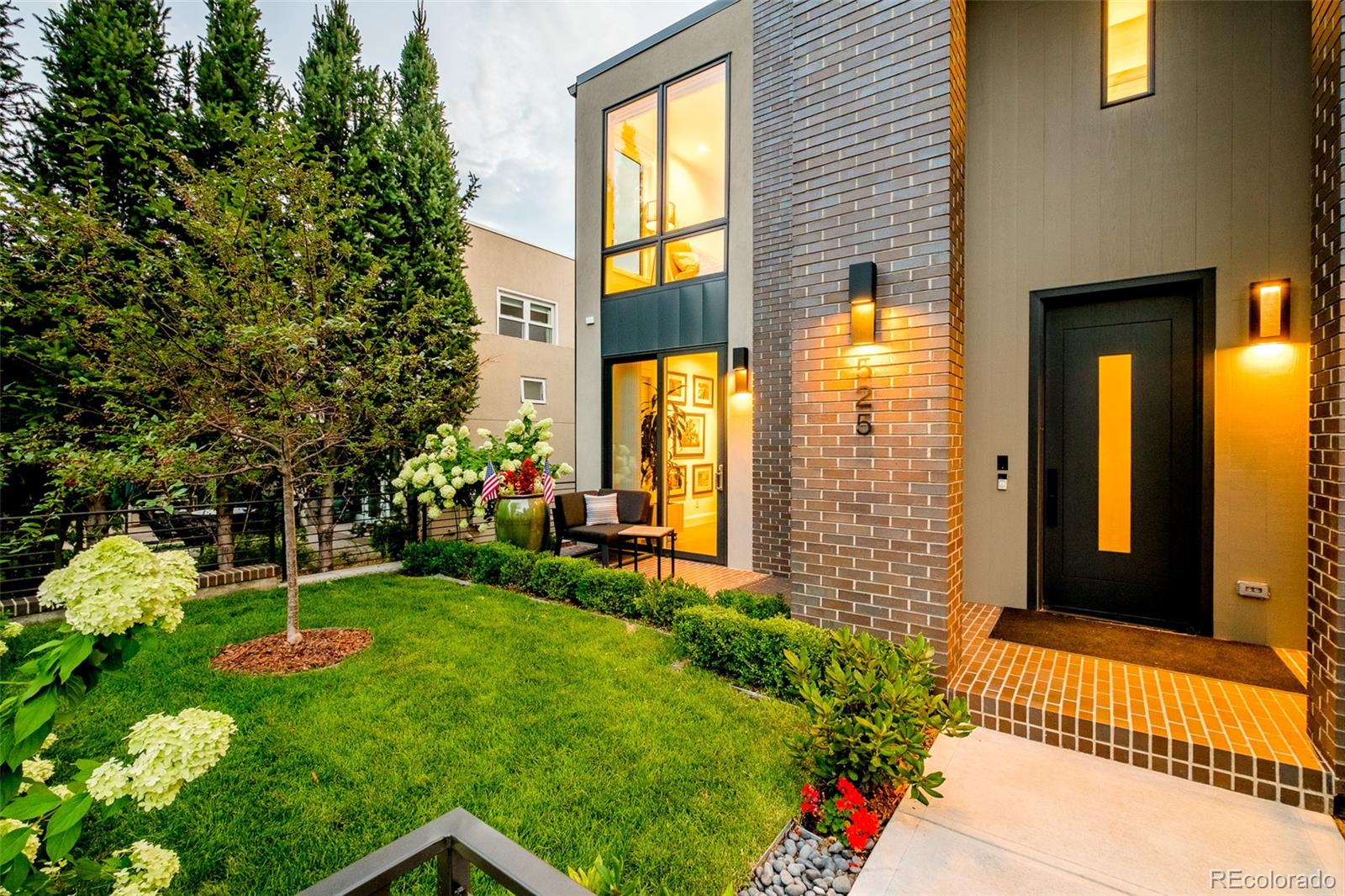 525 Columbine Street