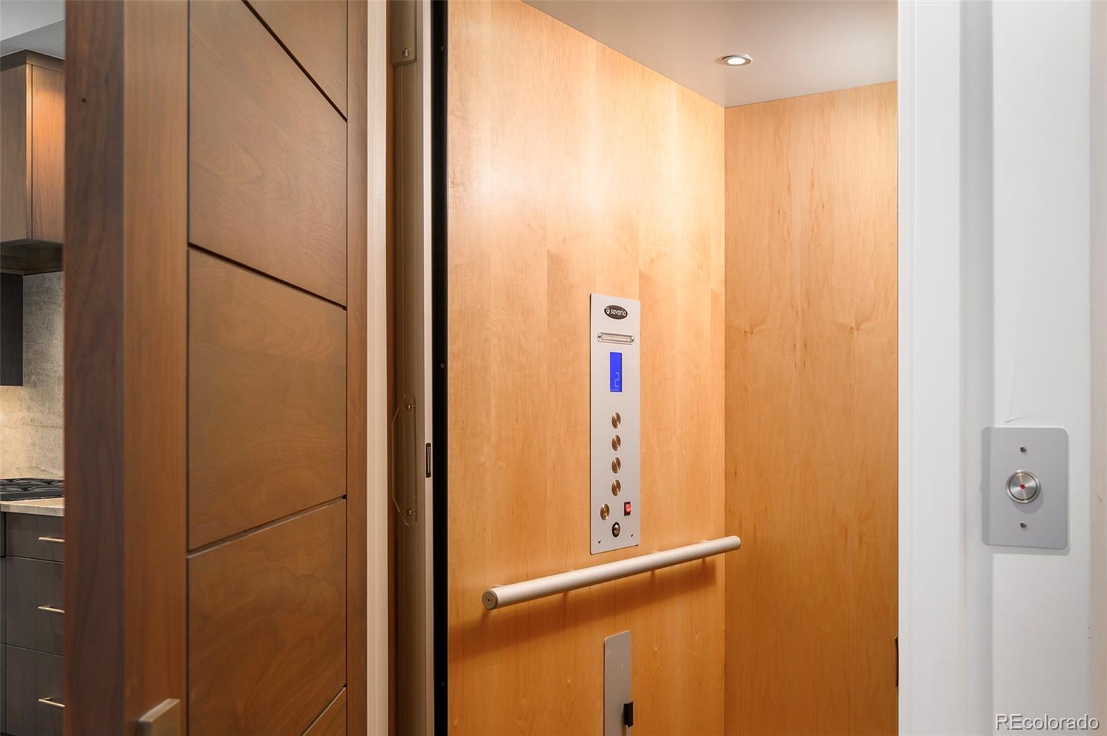 525 Columbine Street