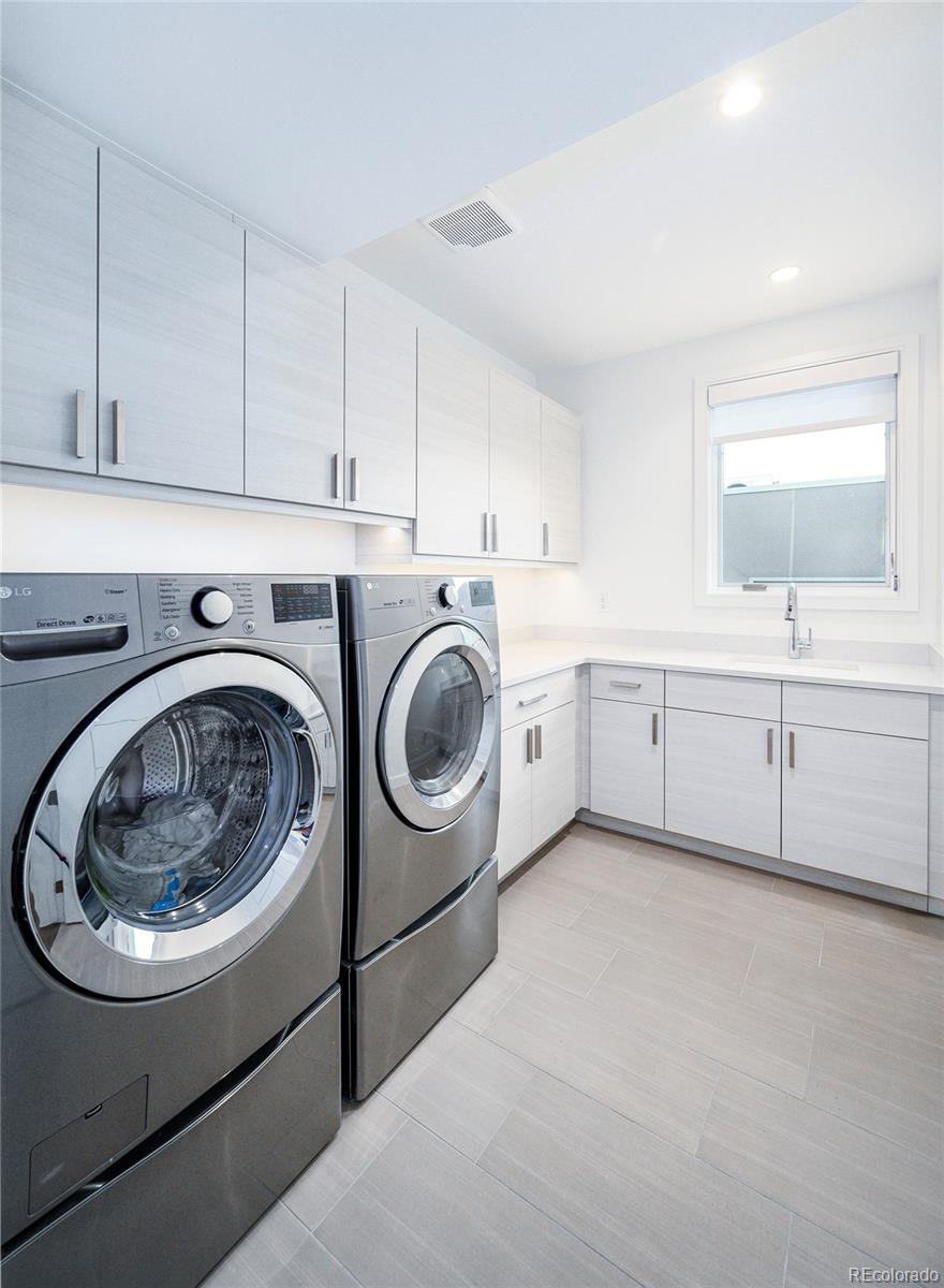 525 Columbine Street