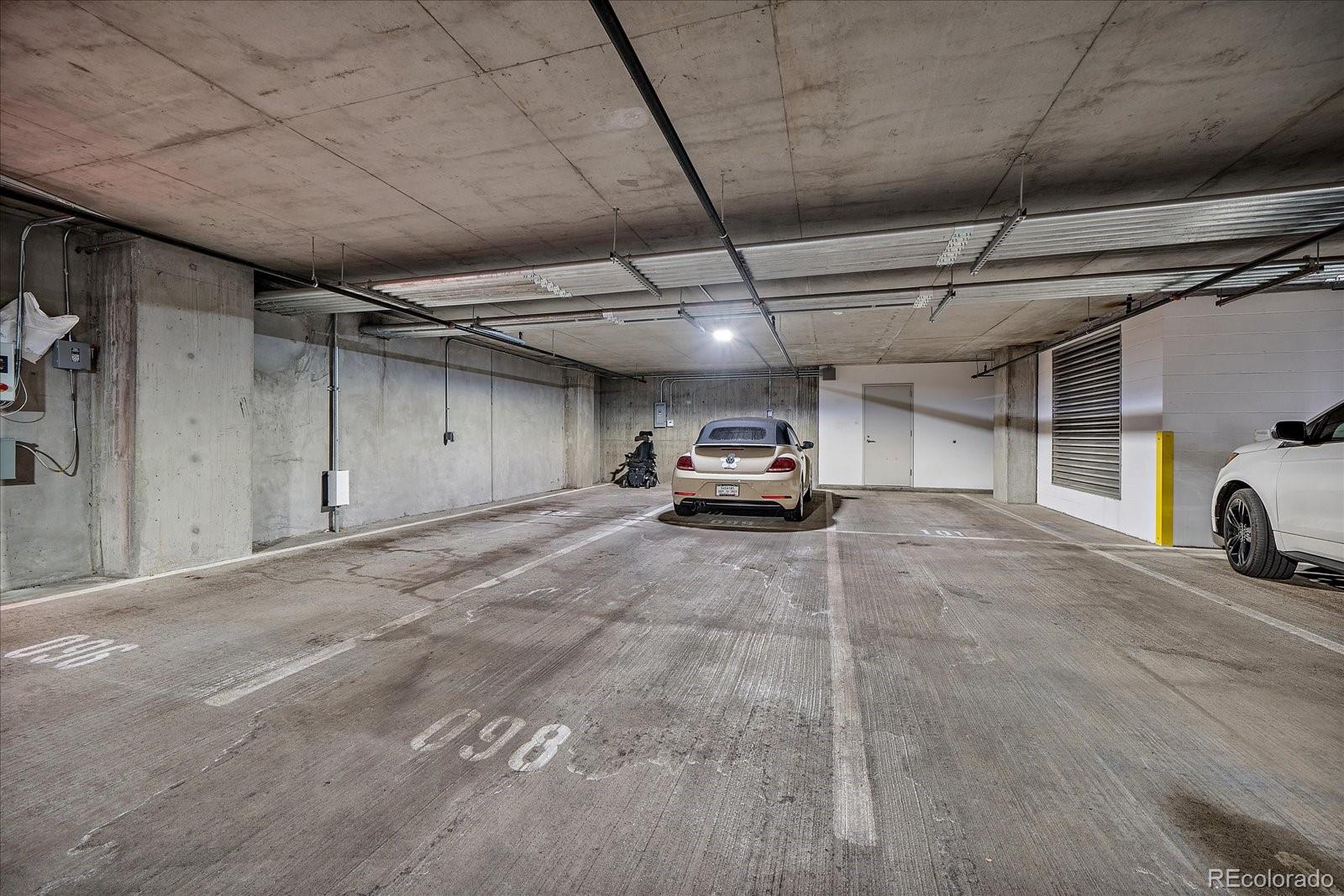 155 N Steele Street Unit: 714