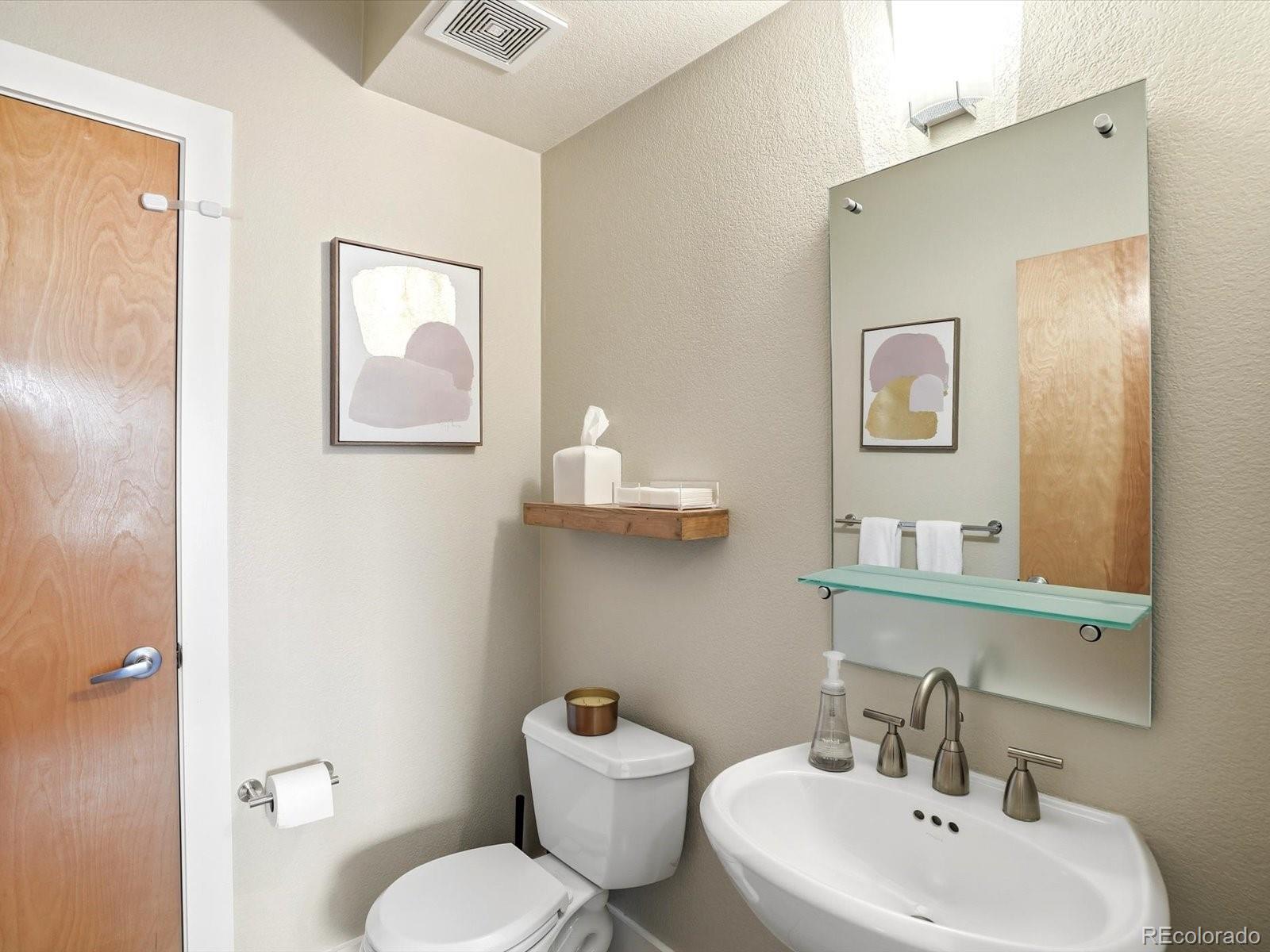 1737 S Pennsylvania Street