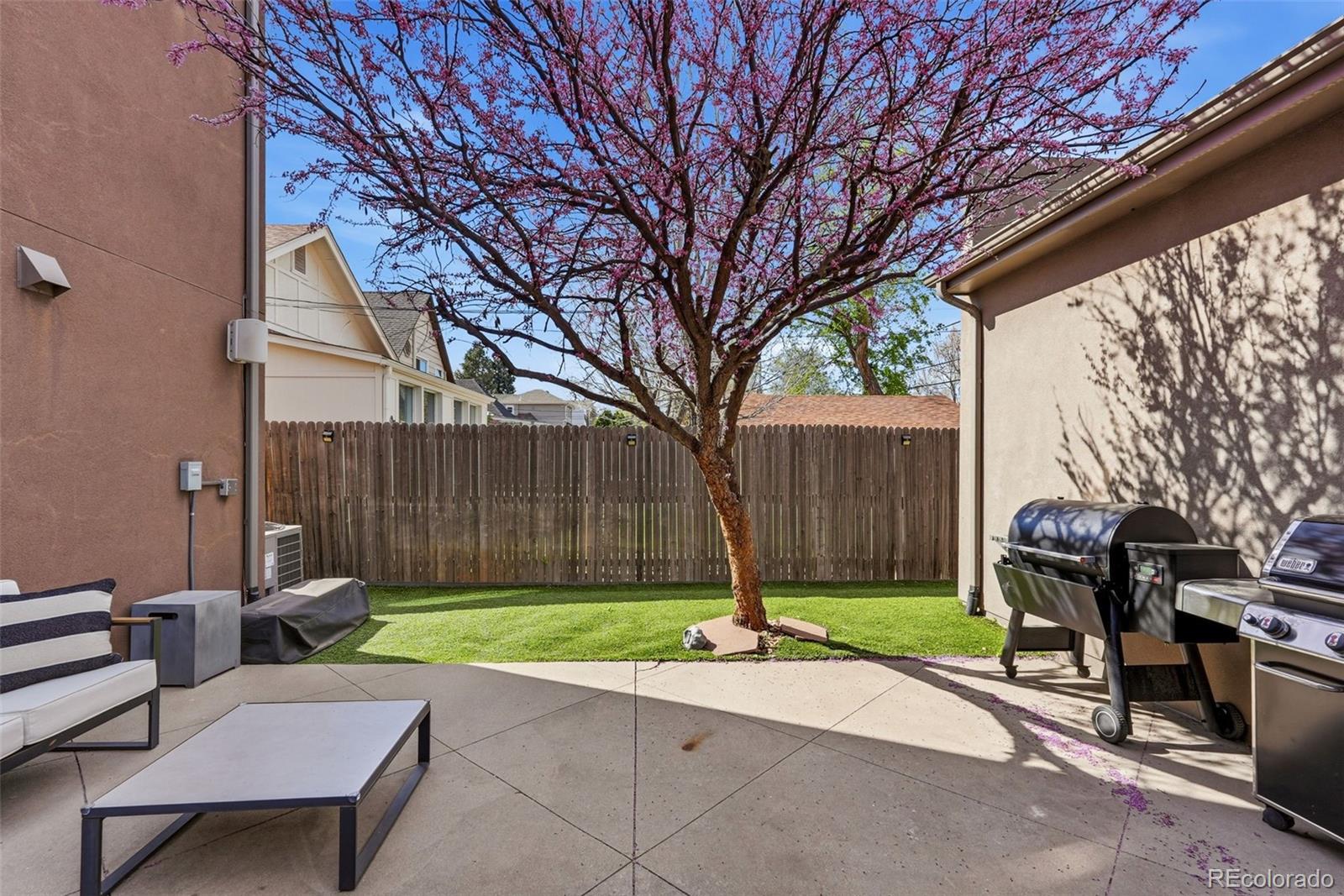 1737 S Pennsylvania Street