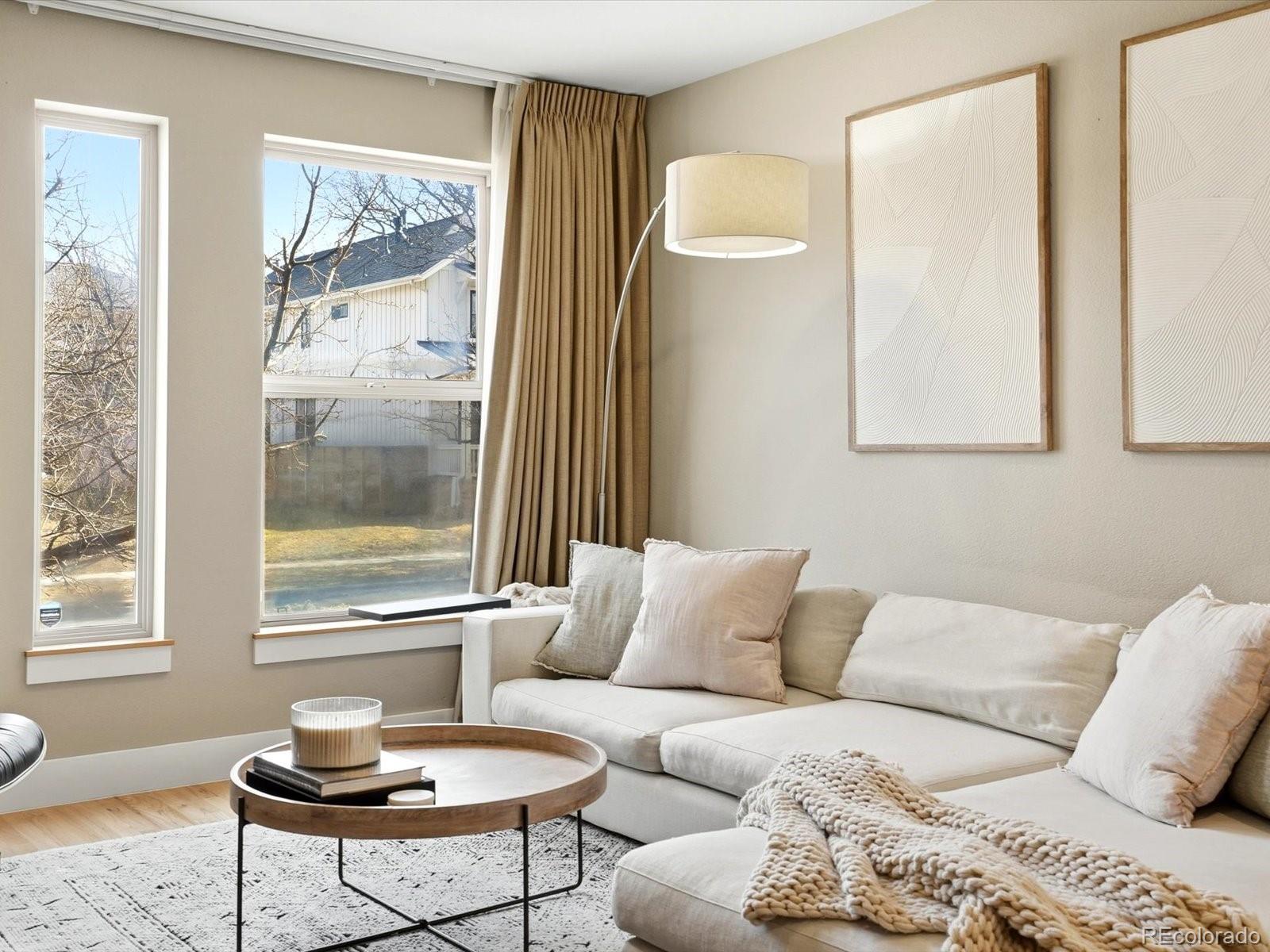 1737 S Pennsylvania Street