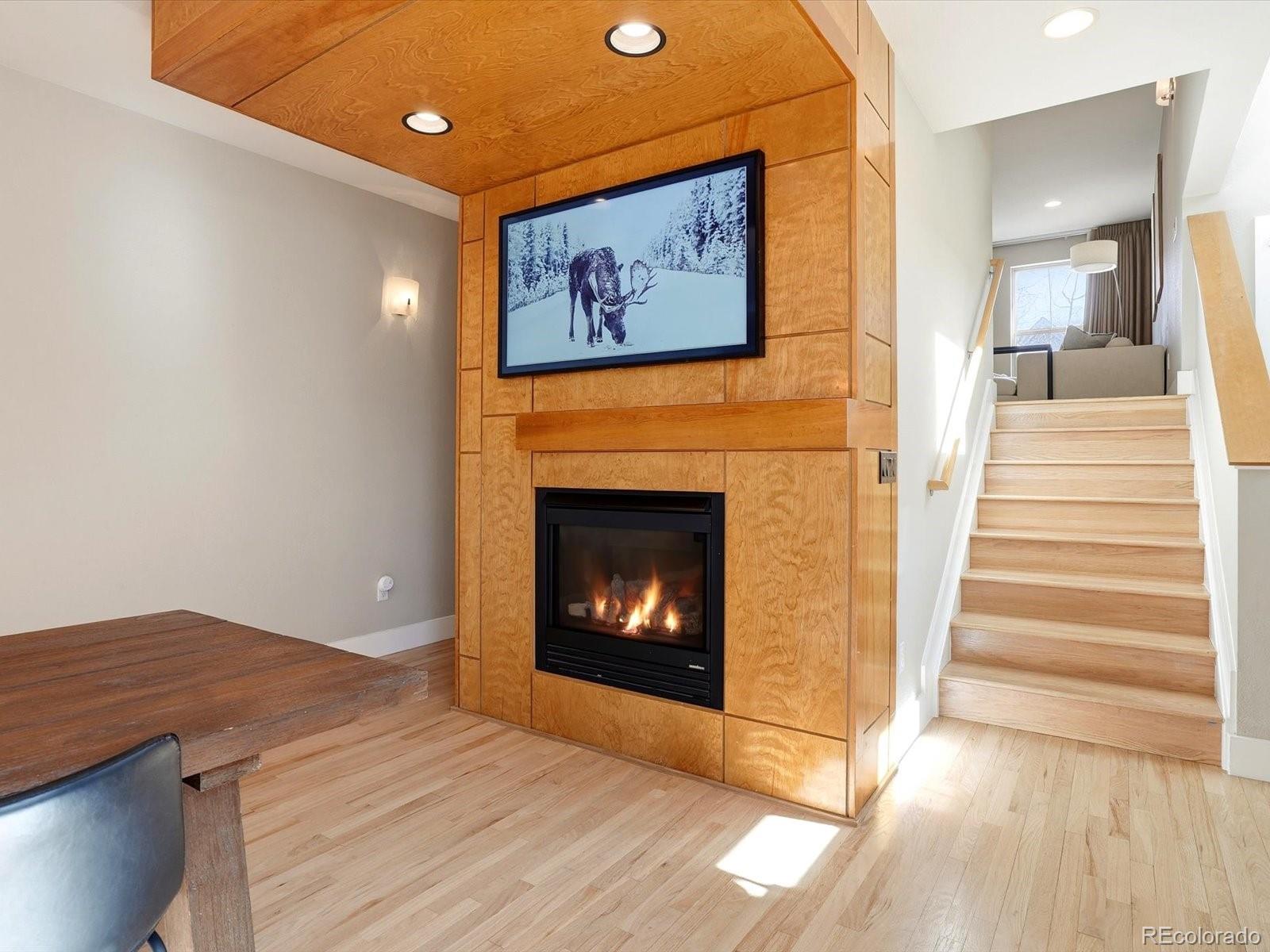 1737 S Pennsylvania Street