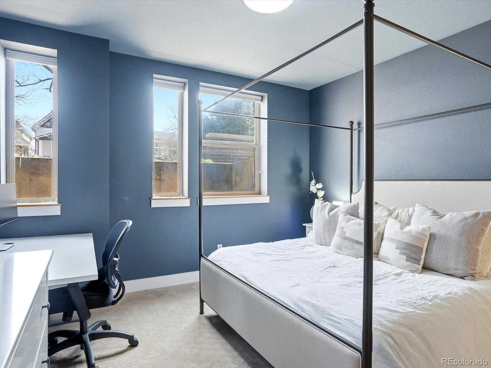 1737 S Pennsylvania Street