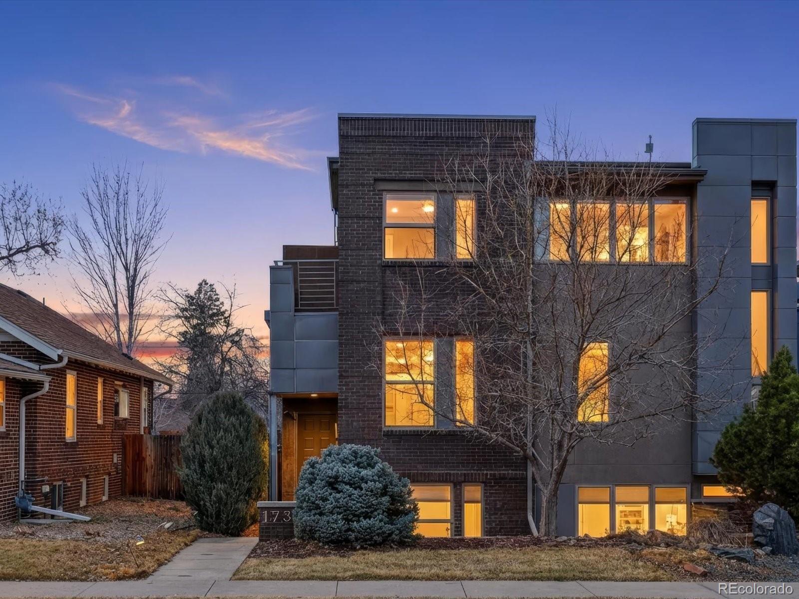 1737 S Pennsylvania Street