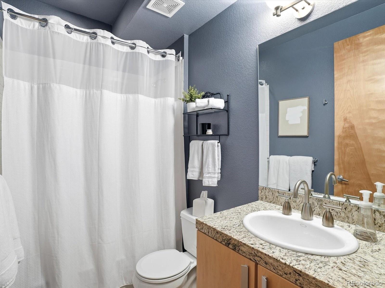 1737 S Pennsylvania Street