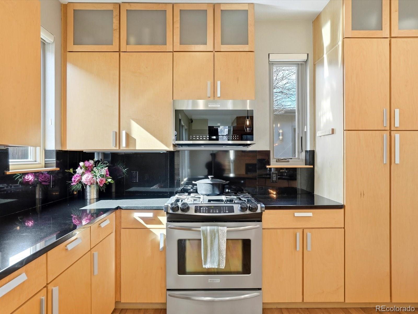 1737 S Pennsylvania Street