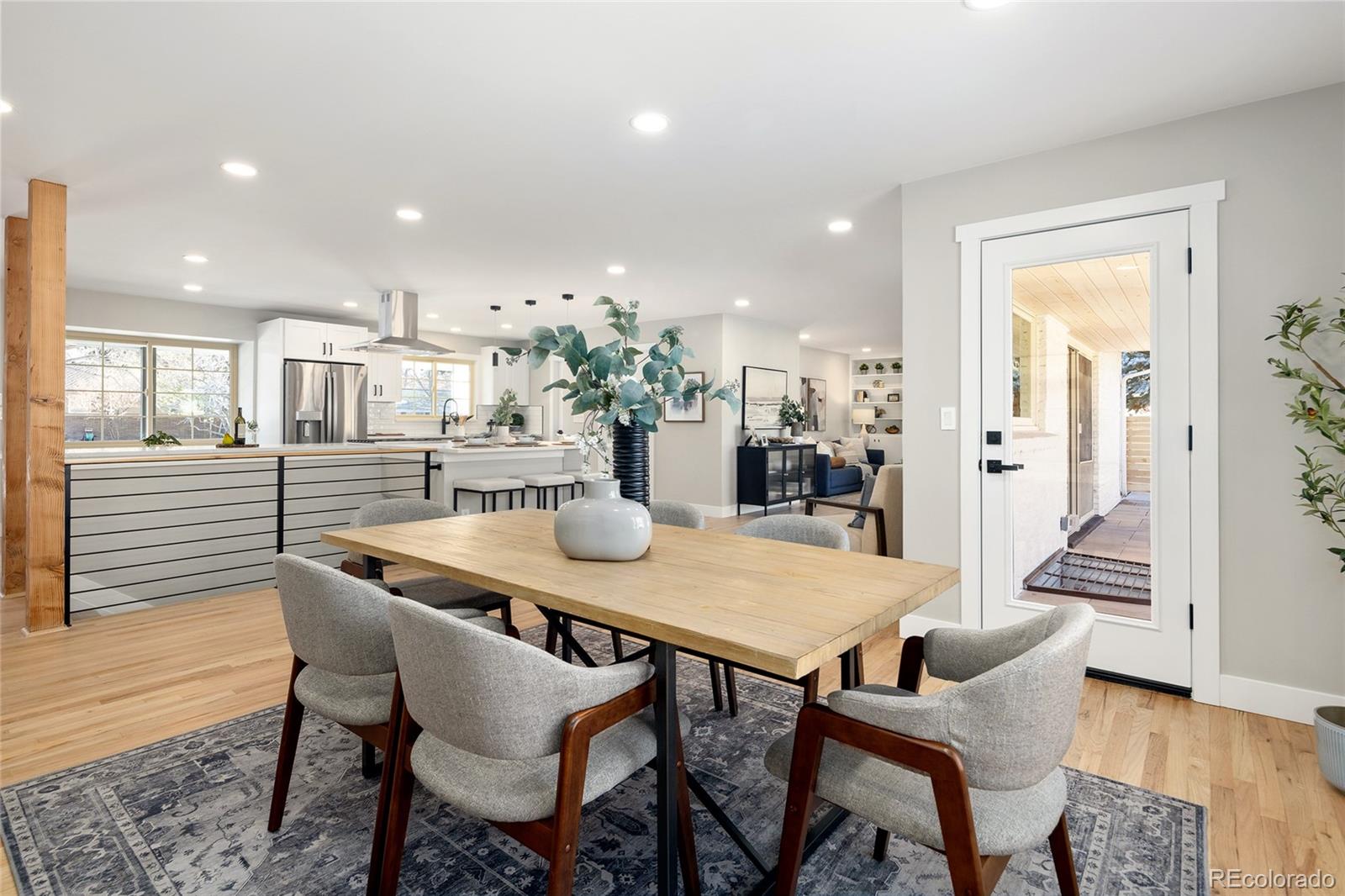 2718 S Langley Court