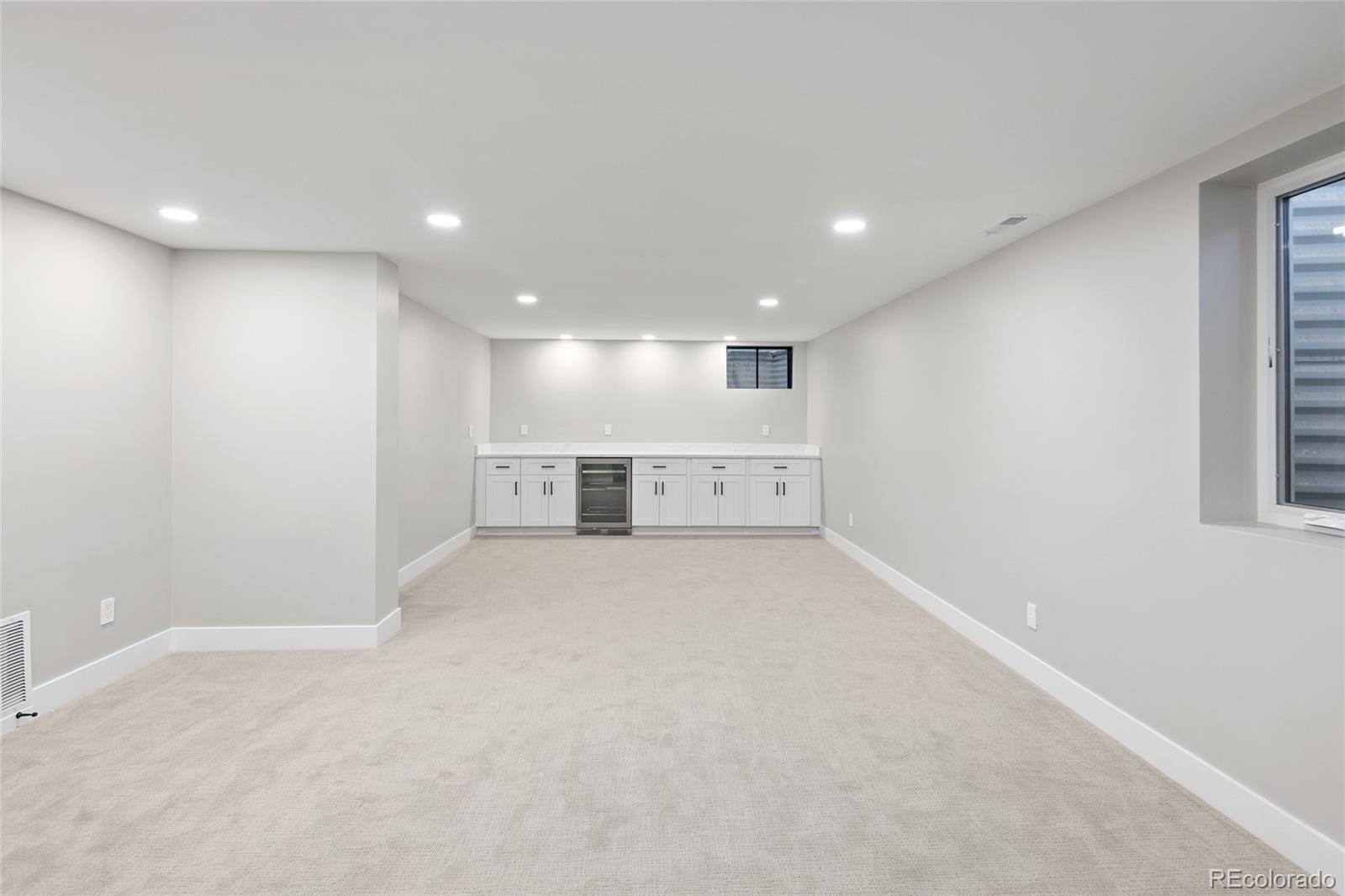 2718 S Langley Court