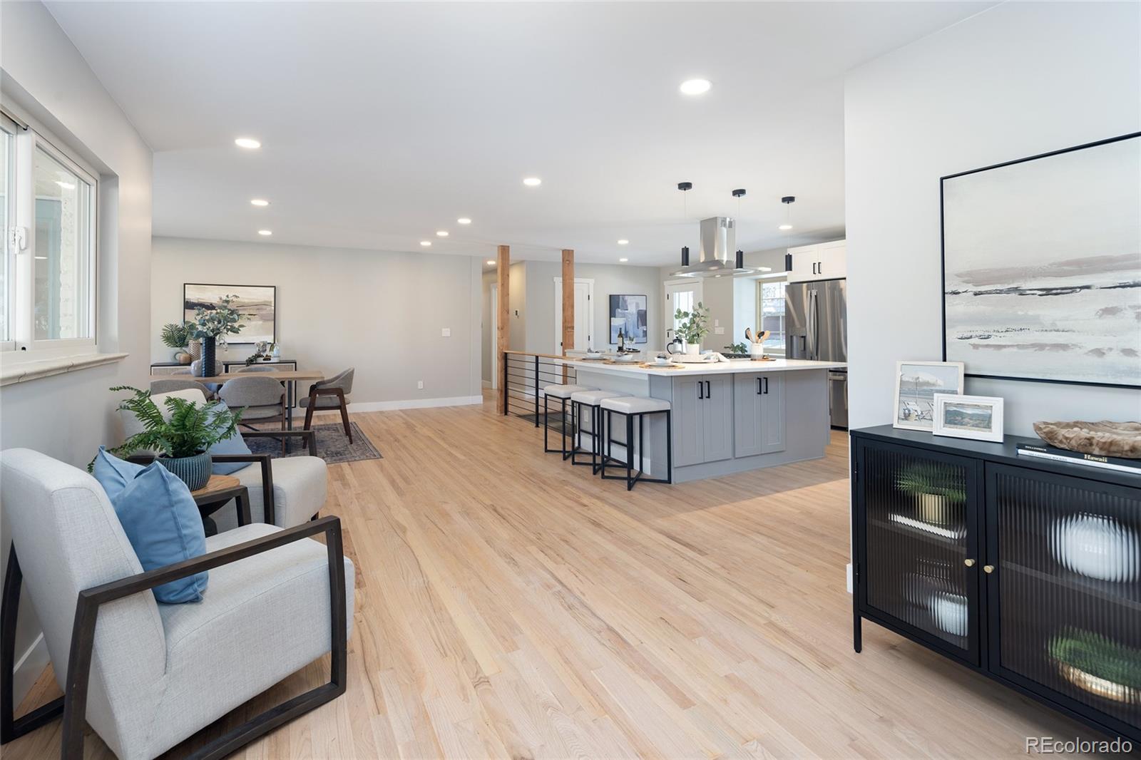 2718 S Langley Court