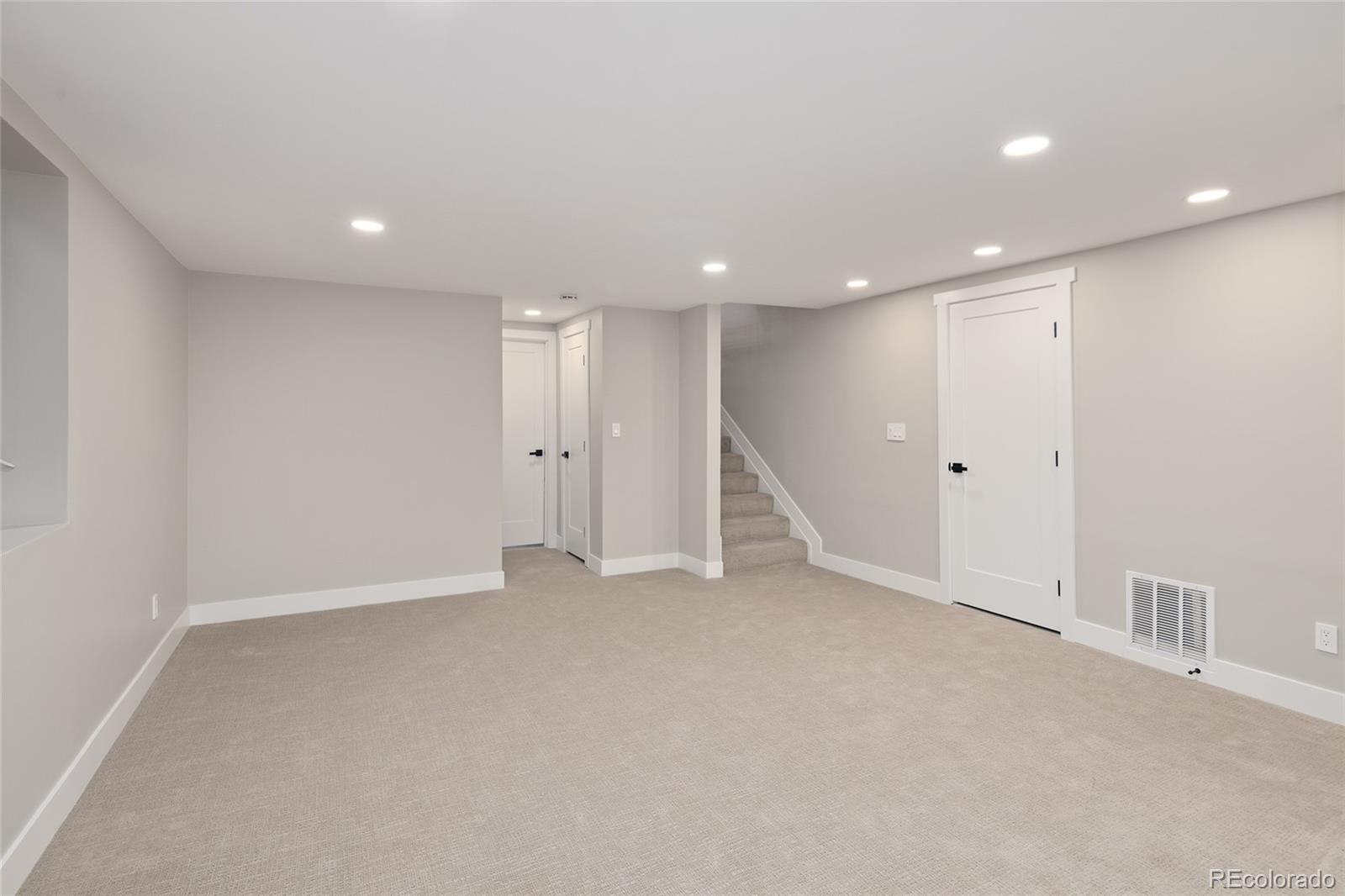 2718 S Langley Court