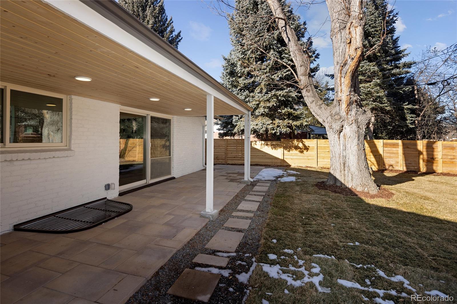 2718 S Langley Court